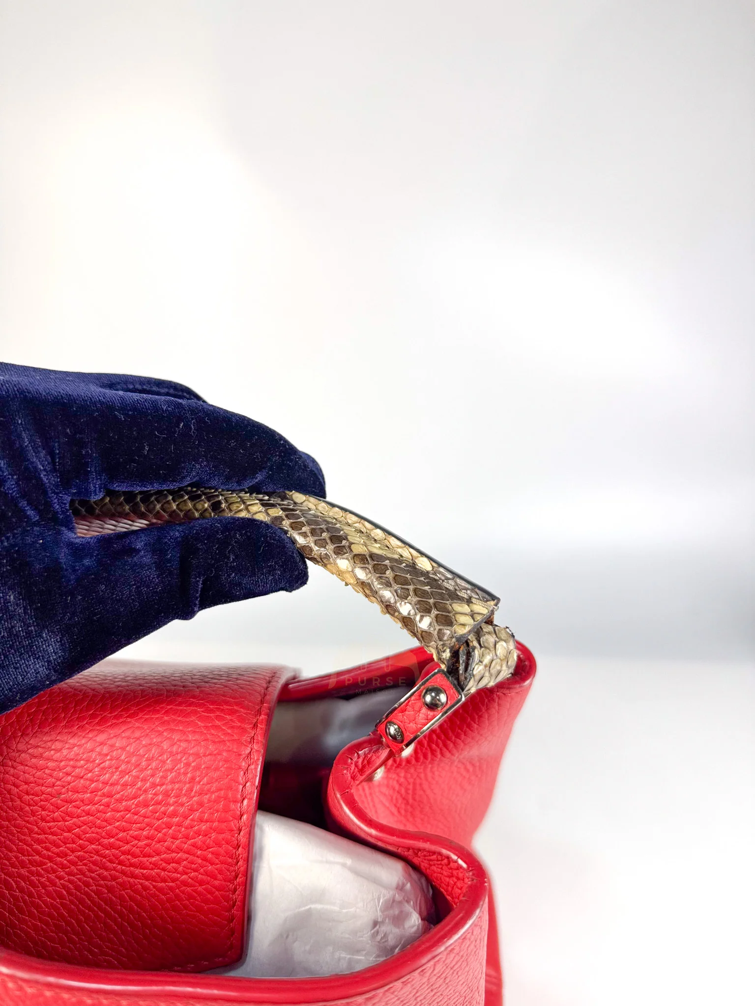 Louis Vuitton Capucines GM Red Python Handle Taurillon Clemence Leather Handbag (Date Code: MI1185) - Image 26