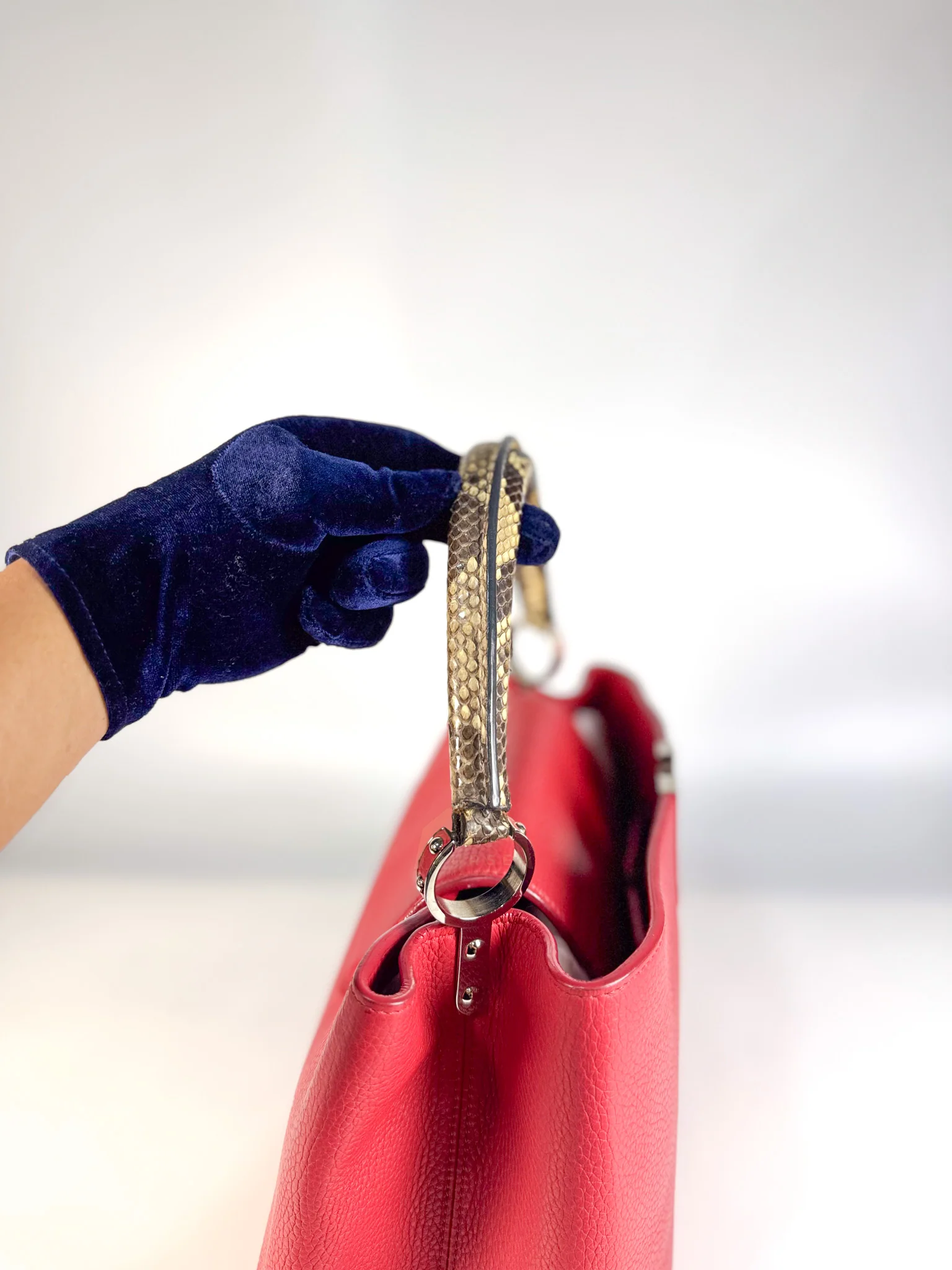 Louis Vuitton Capucines GM Red Python Handle Taurillon Clemence Leather Handbag (Date Code: MI1185) - Image 30