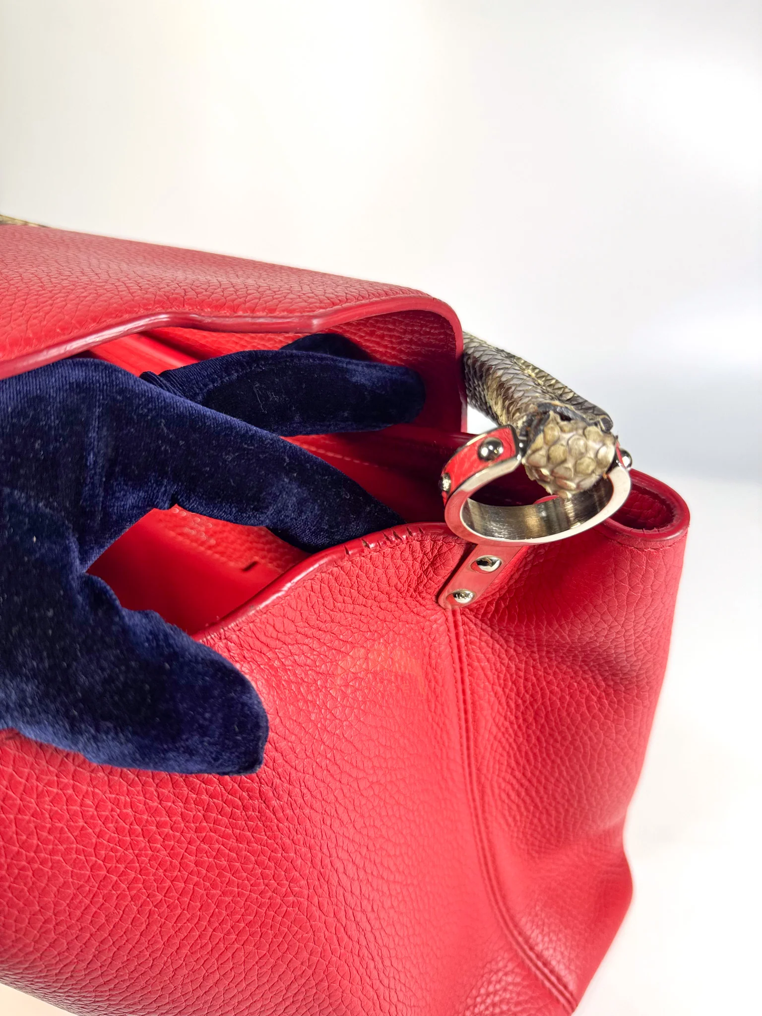 Louis Vuitton Capucines GM Red Python Handle Taurillon Clemence Leather Handbag (Date Code: MI1185) - Image 41