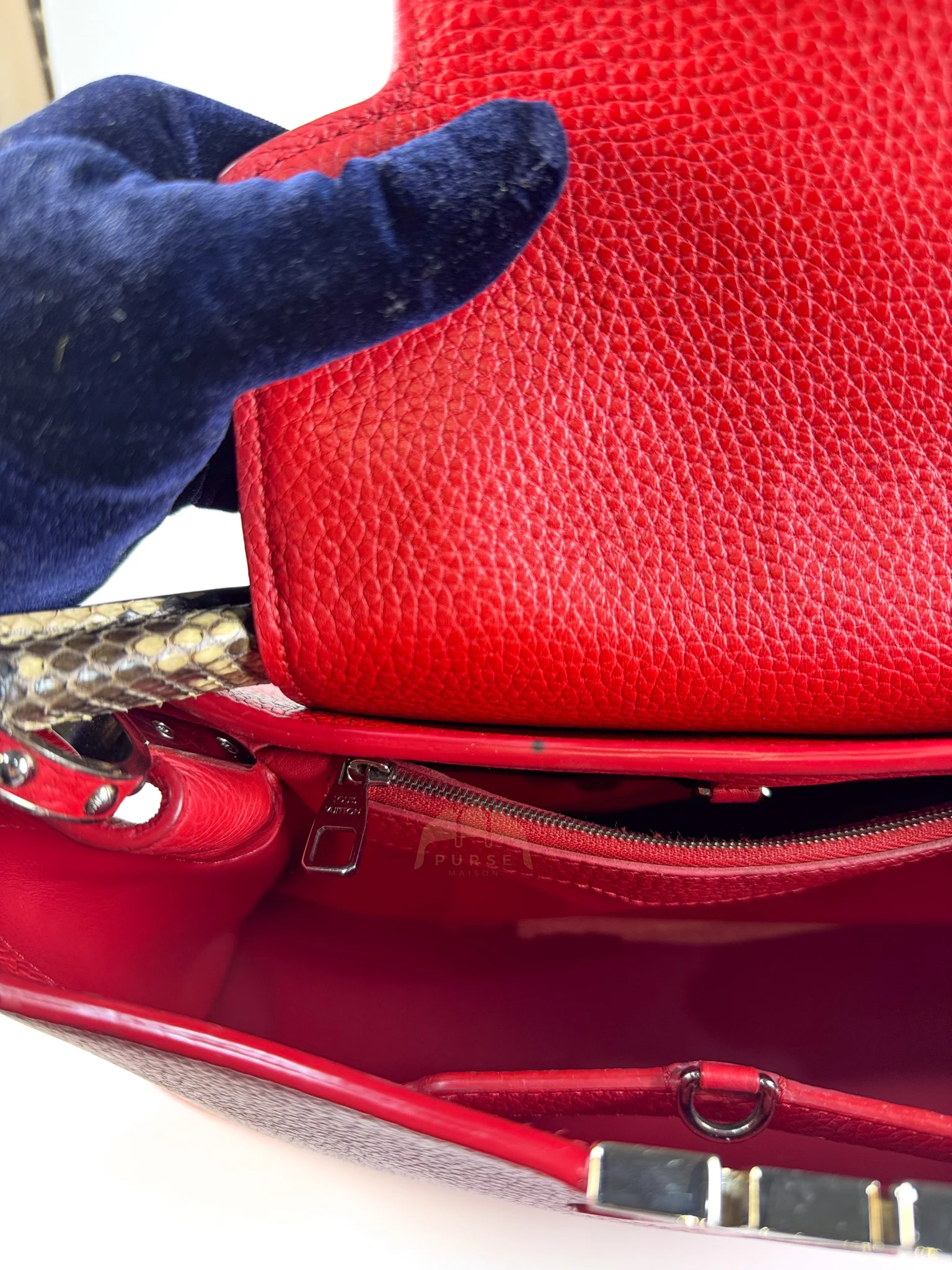 Louis Vuitton Capucines GM Red Python Handle Taurillon Clemence Leather Handbag (Date Code: MI1185) - Image 50