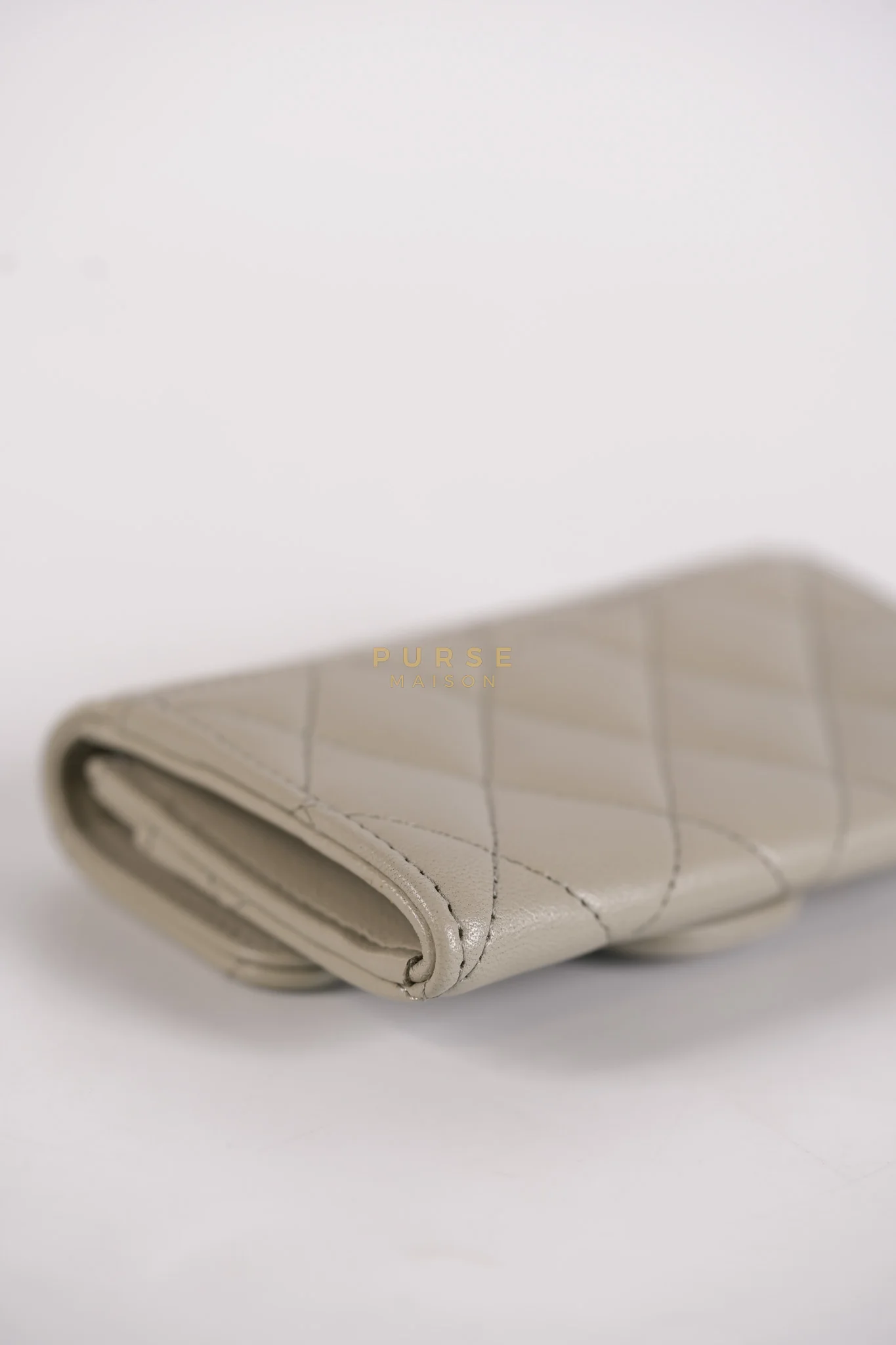 Chanel Flap Card Holder in Gray Lambskin Leather and Light Gold Hardware Series  31 - Image 13