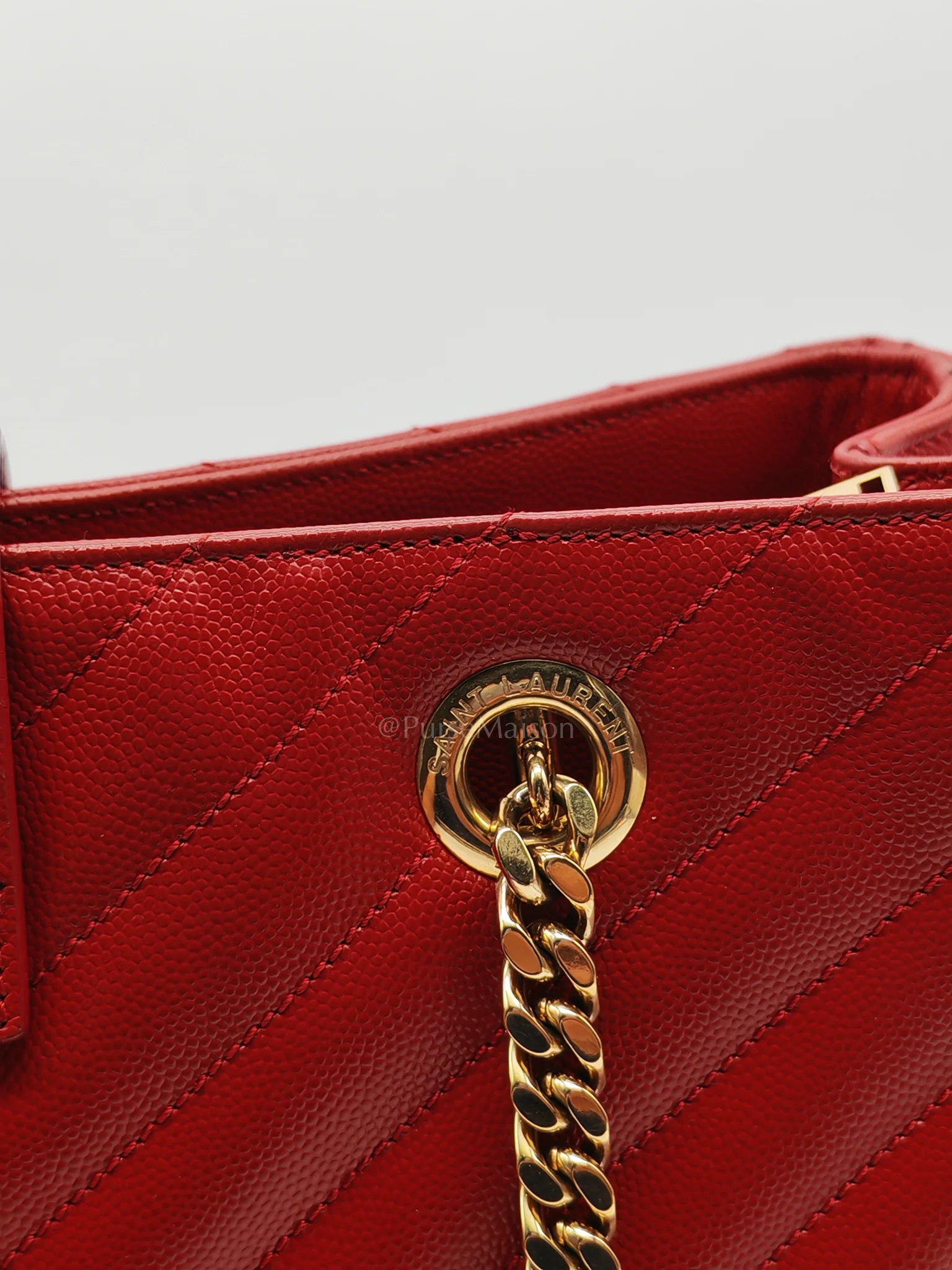 Yves Saint Laurent Cassandre Tote in Red Chevron Grained Calfskin Leather Tote Bag - Image 20