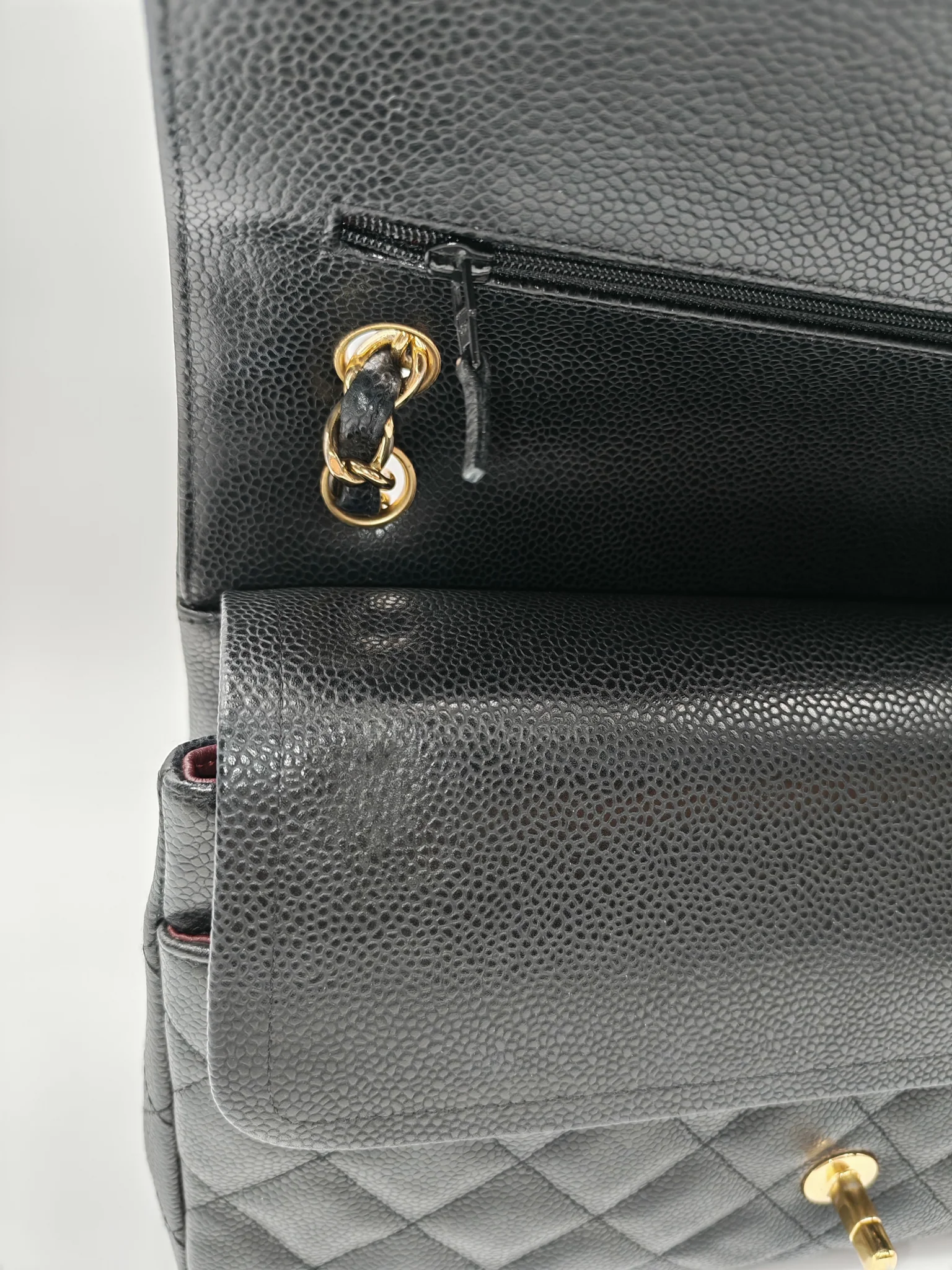 Chanel Classic Double Flap Jumbo in Black Caviar Leather and Gold Hardware Series 14 - Image 19