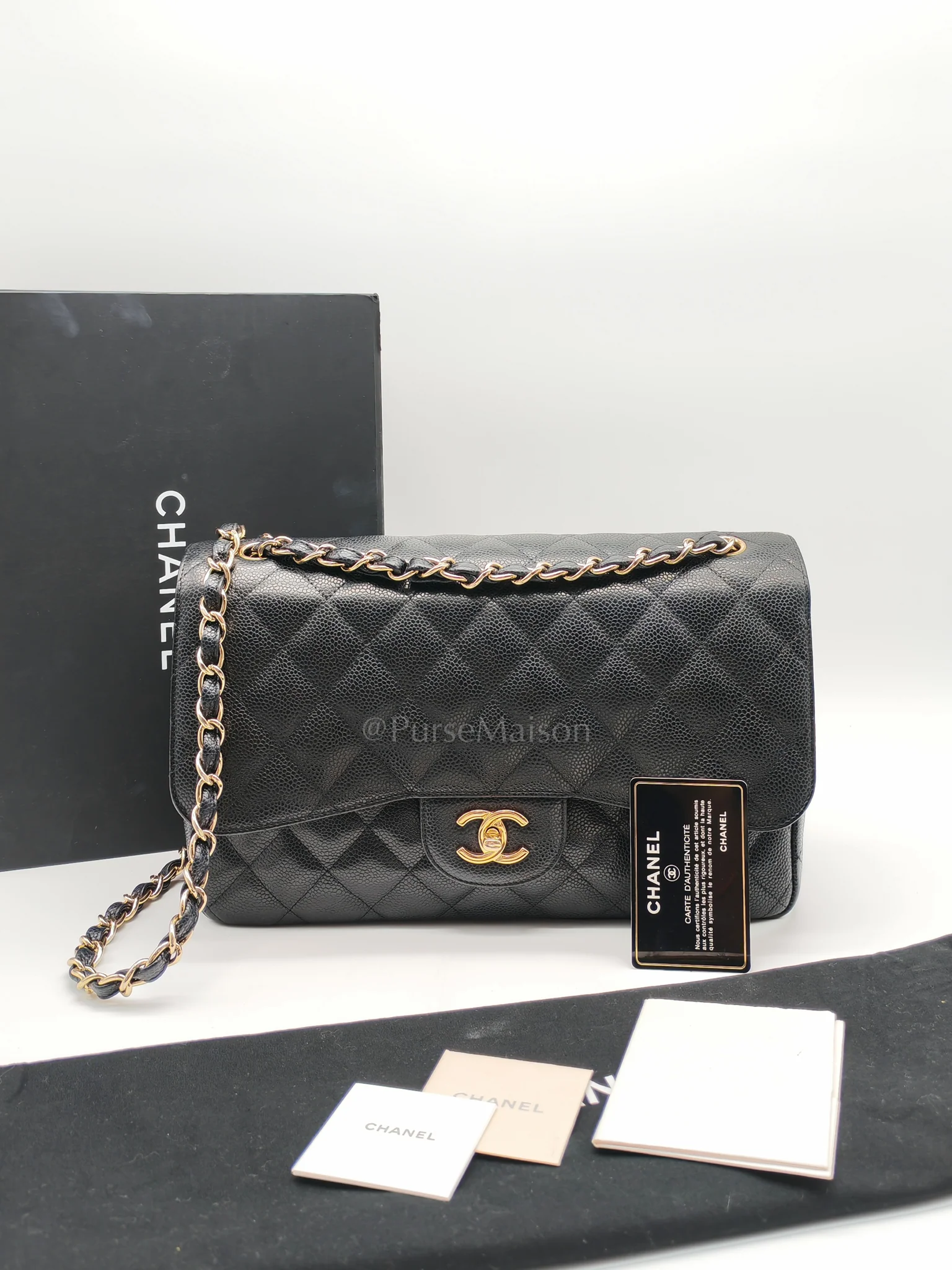 Chanel Classic Double Flap Jumbo in Black Caviar Leather and Gold Hardware Series 14 - Image 34