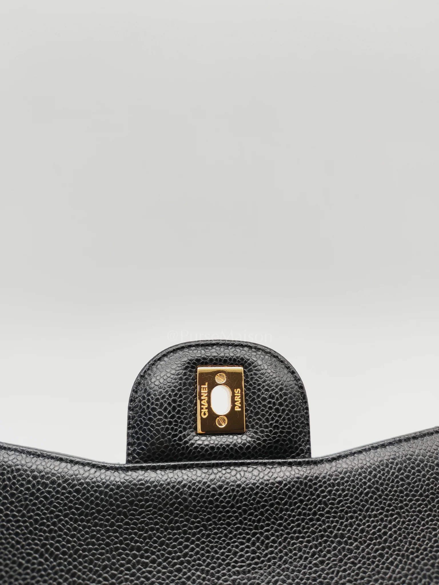 Chanel Classic Double Flap Jumbo in Black Caviar Leather and Gold Hardware Series 25 - Image 15