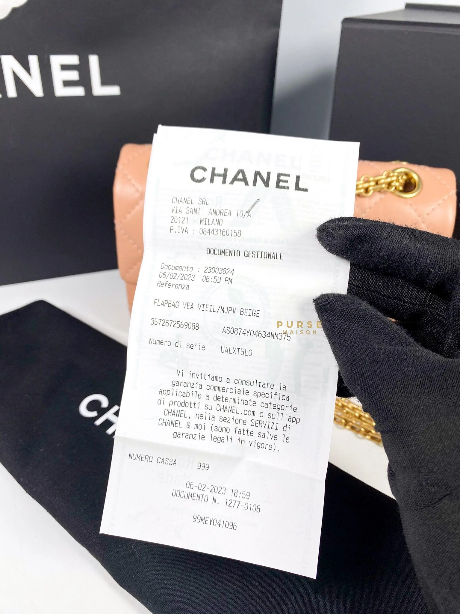Chanel Chanel 2.55 Mini Reissue Salmon distressed calfskin & Aged Gold Hardware (Microchip) - Image 18