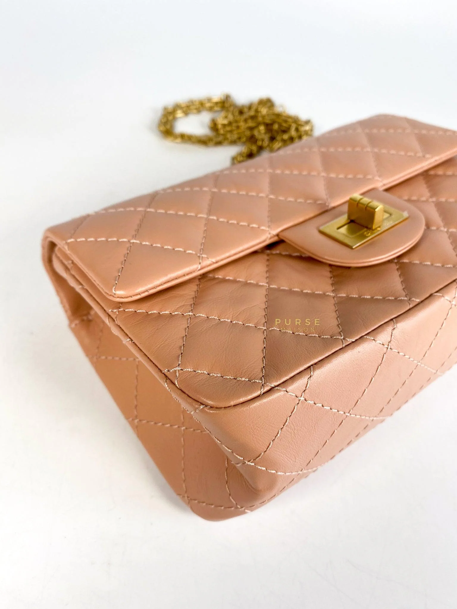 Chanel Chanel 2.55 Mini Reissue Salmon distressed calfskin & Aged Gold Hardware (Microchip) - Image 8