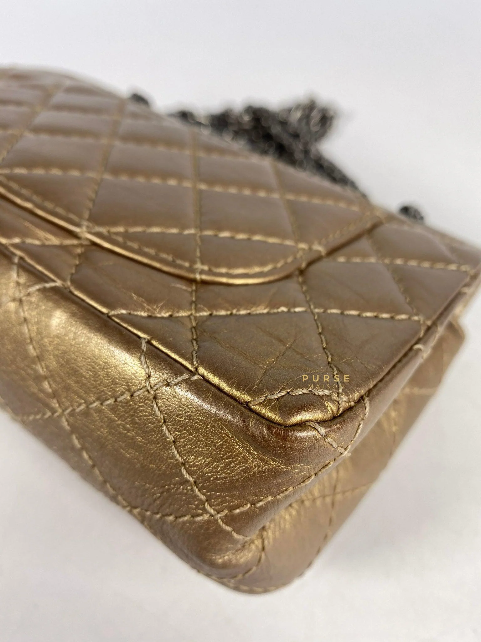 Chanel Chanel 2.55 Mini Reissue Double flap Bronze Aged Calfskin & Ruthenium Hardware (Series 16) - Image 11