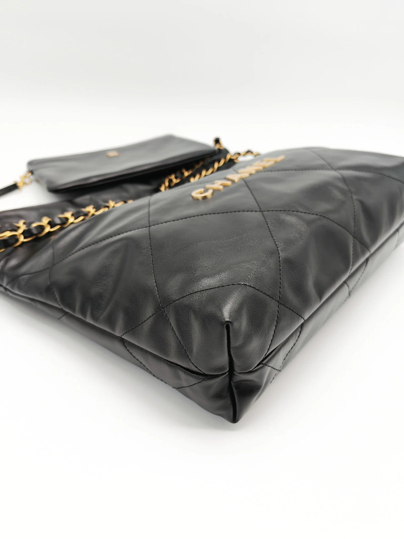 Chanel 22 Small in Black Quilted Shiny Calfskin Leather and Aged Gold Hardware (Microchip) - Image 9