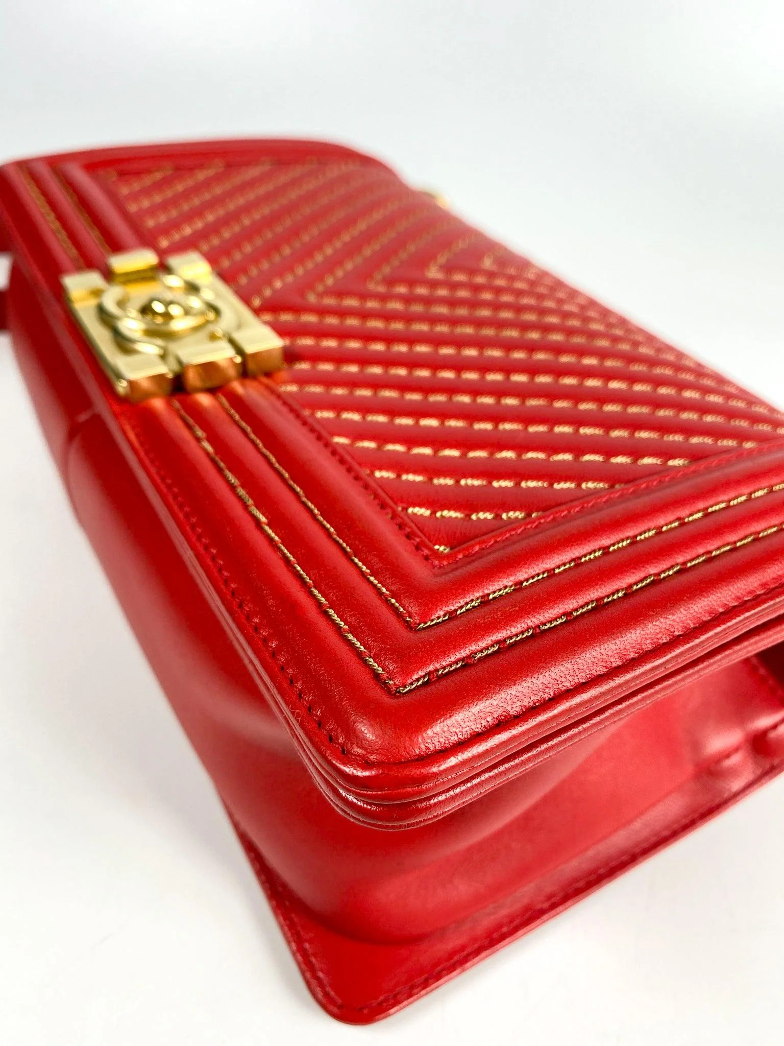 Chanel Chanel Boy Red Studded Chevron Old Medium Limited Edition Calfskin Series 23 - Image 11