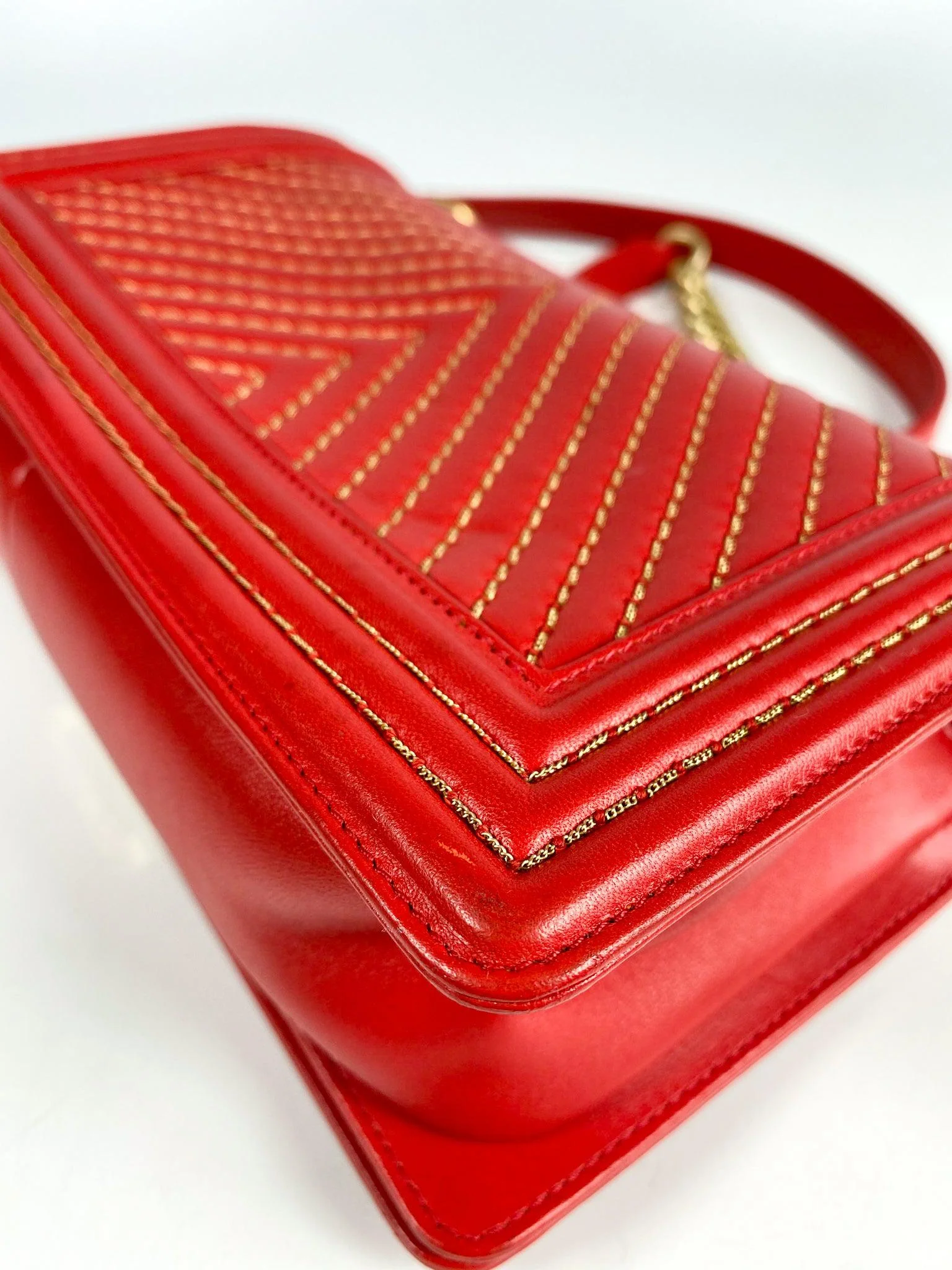 Chanel Chanel Boy Red Studded Chevron Old Medium Limited Edition Calfskin Series 23 - Image 13