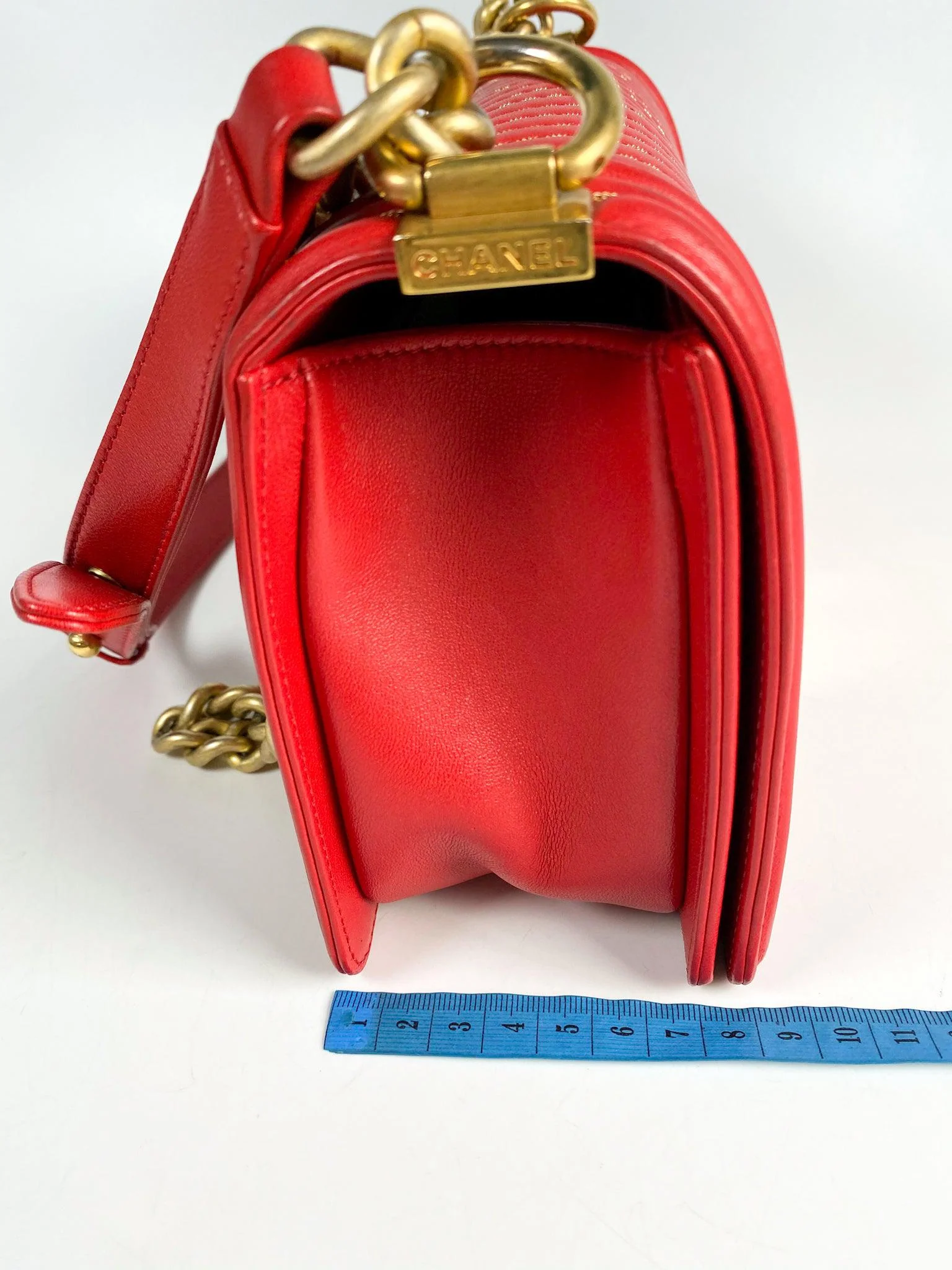Chanel Chanel Boy Red Studded Chevron Old Medium Limited Edition Calfskin Series 23 - Image 31