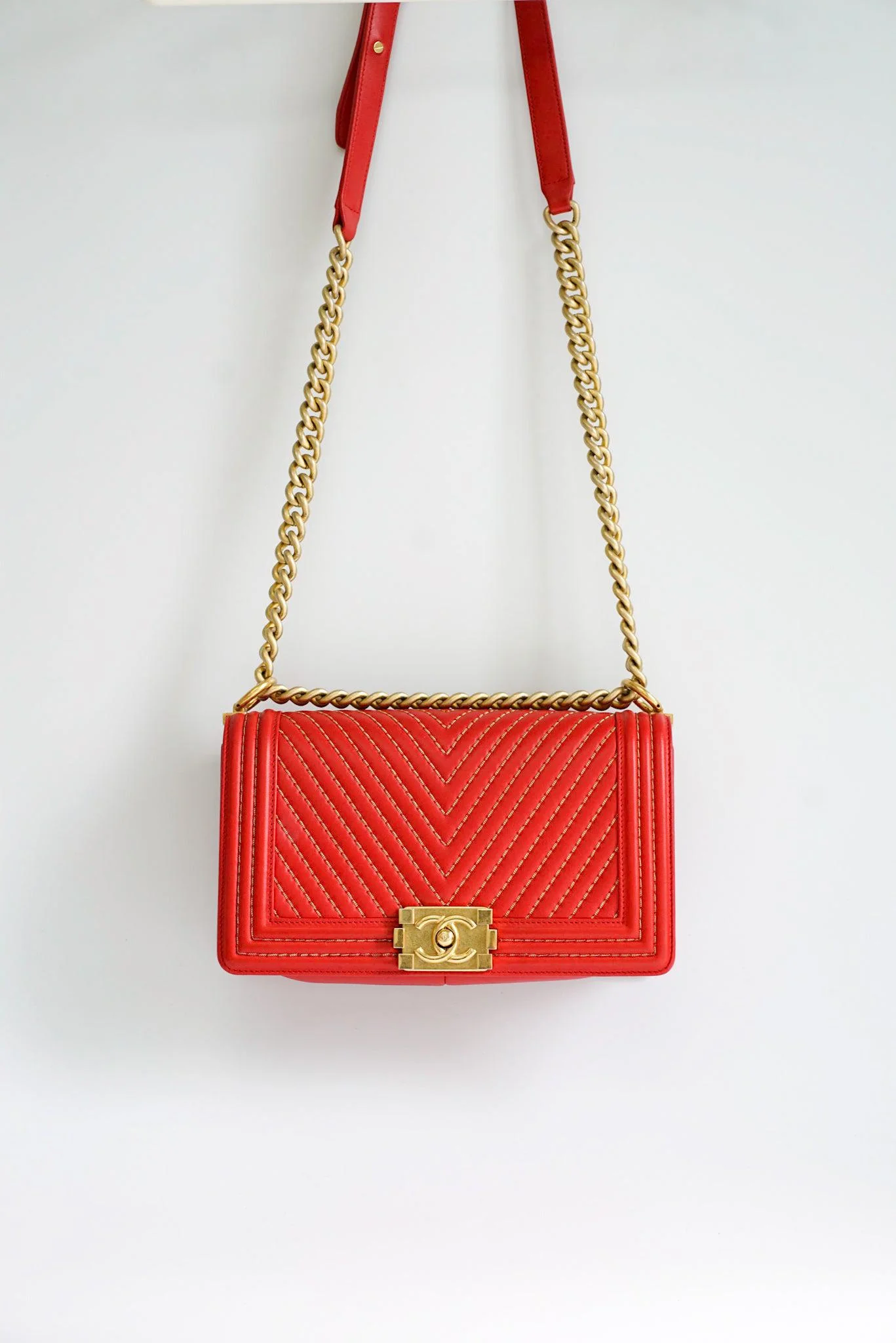 Chanel Chanel Boy Red Studded Chevron Old Medium Limited Edition Calfskin Series 23 - Image 4
