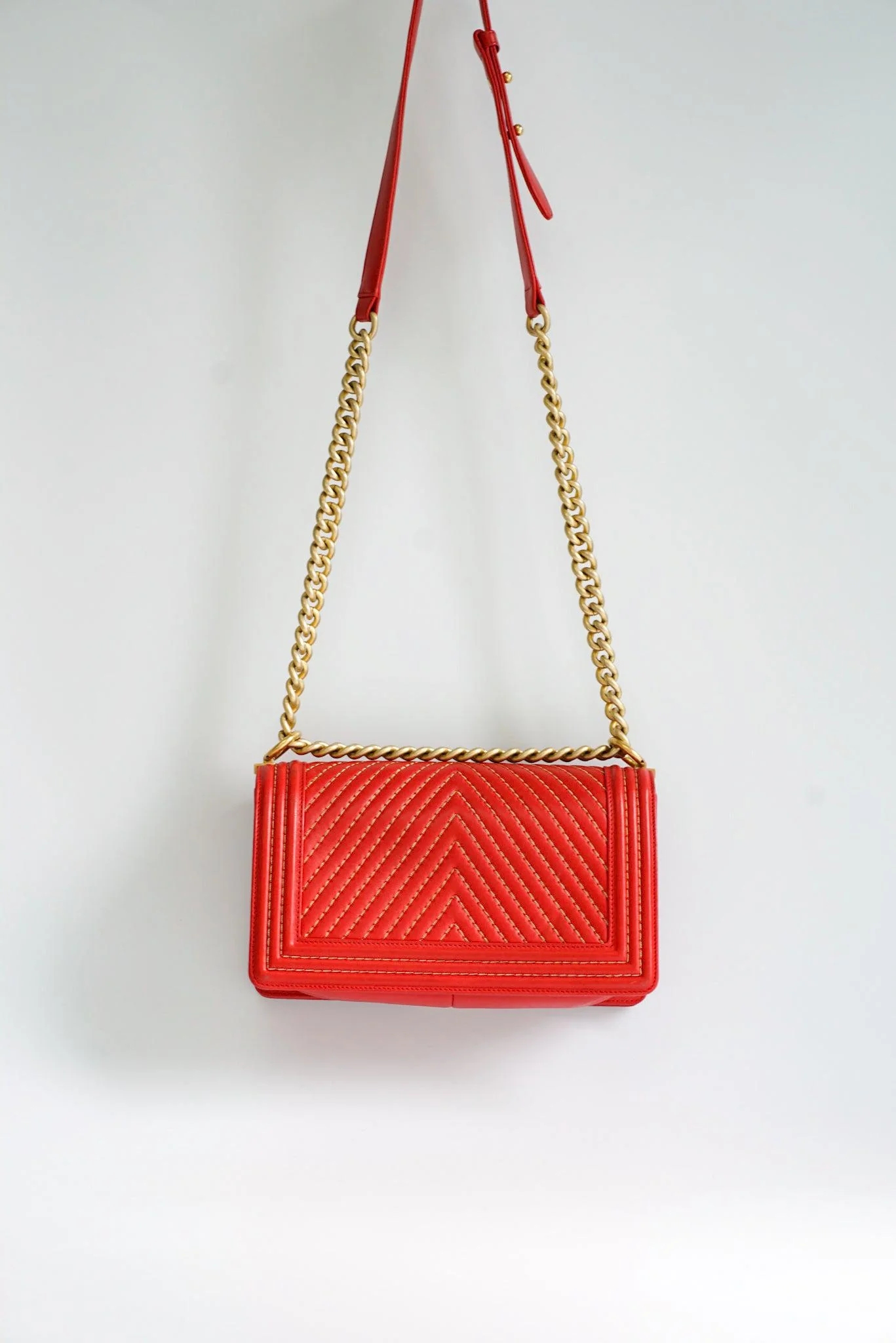 Chanel Chanel Boy Red Studded Chevron Old Medium Limited Edition Calfskin Series 23 - Image 5