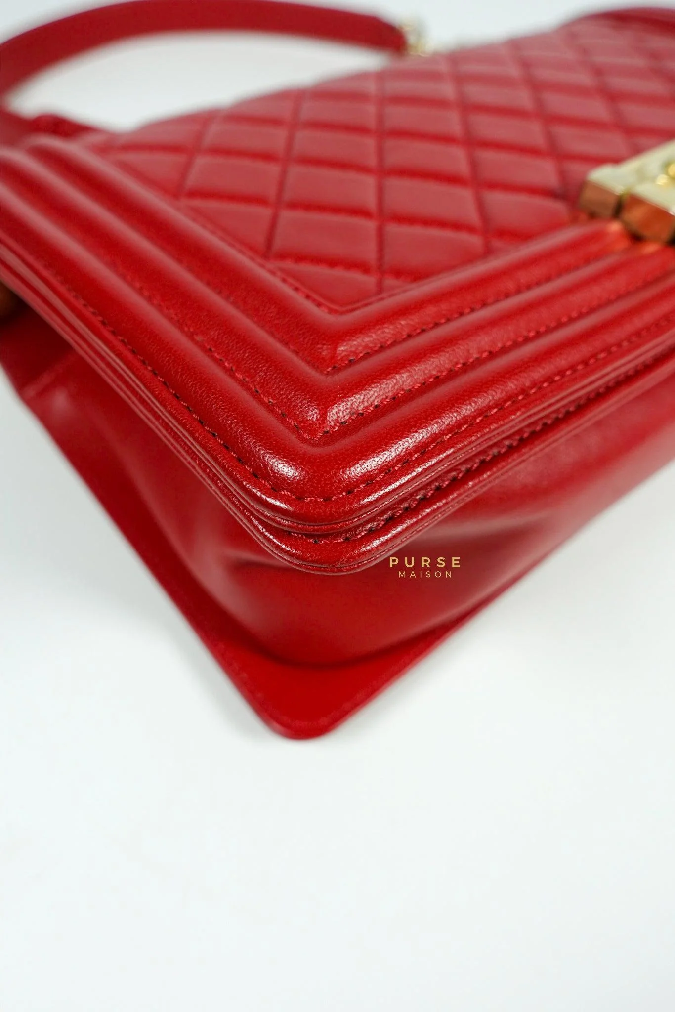 Chanel Chanel Boy Red Old Medium in Lambskin and Aged Gold Hardware Series 23 - Image 10