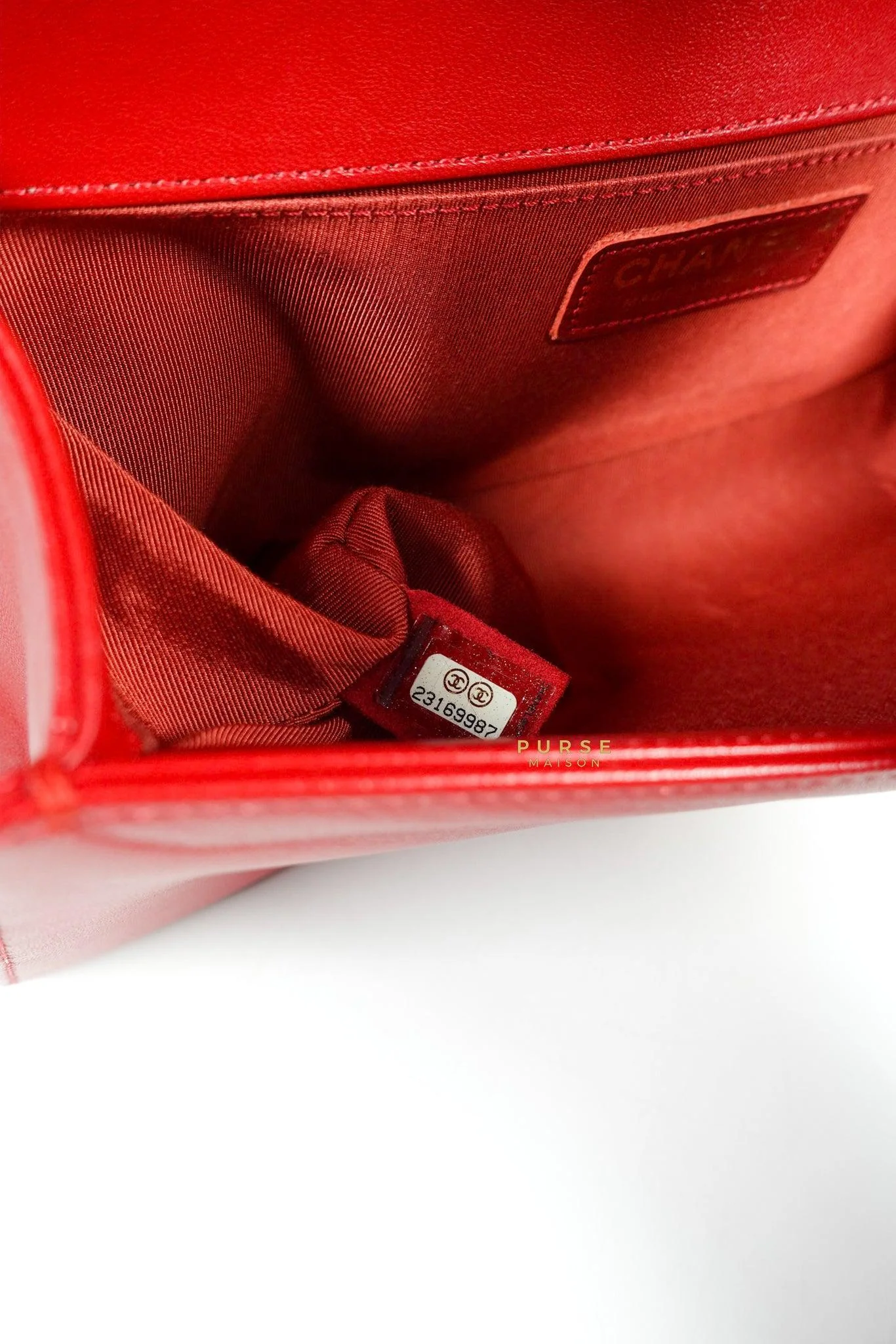 Chanel Chanel Boy Red Old Medium in Lambskin and Aged Gold Hardware Series 23 - Image 24