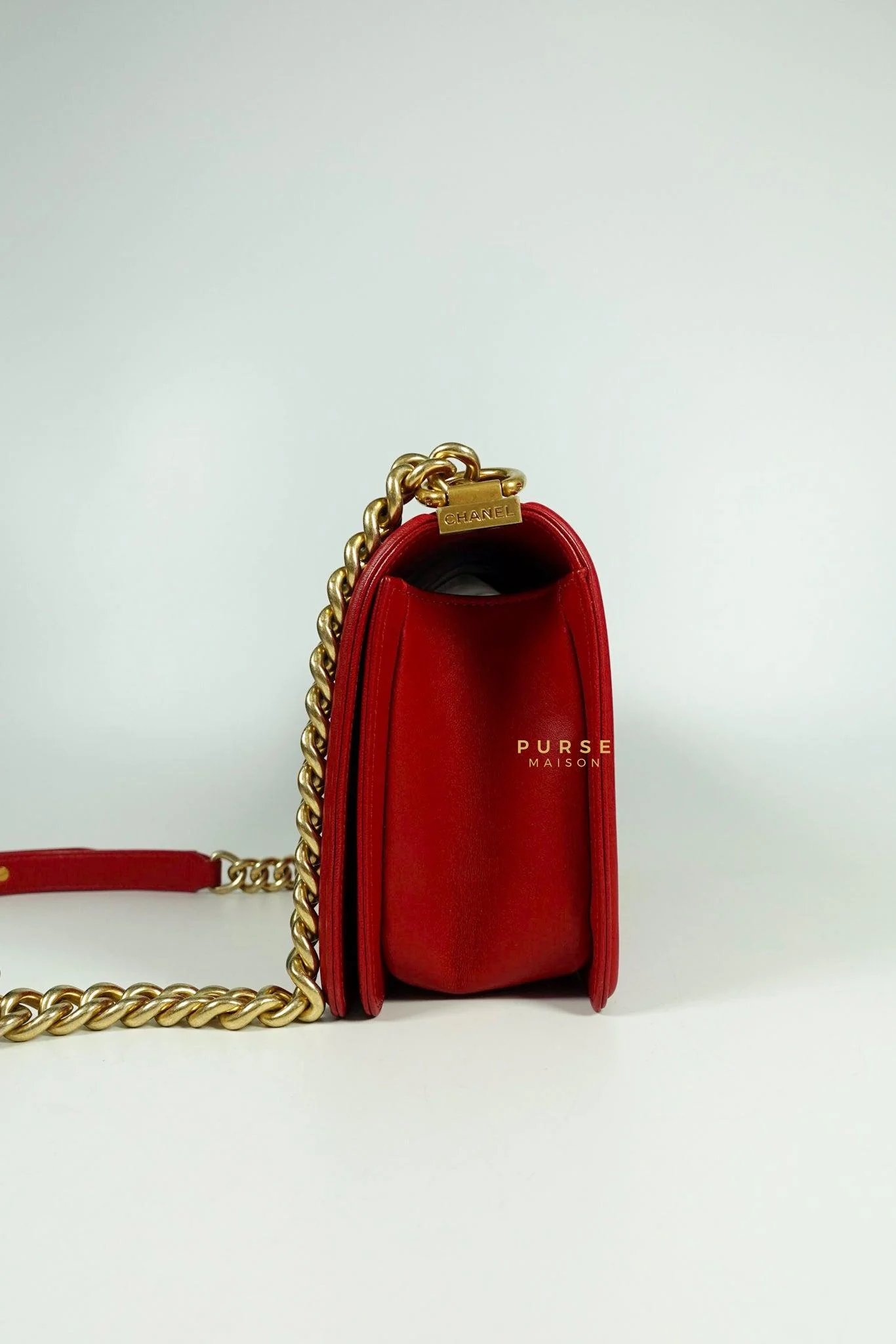Chanel Chanel Boy Red Old Medium in Lambskin and Aged Gold Hardware Series 23 - Image 4