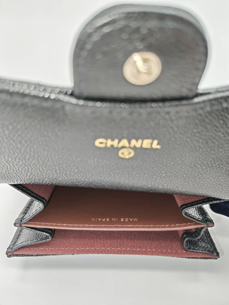 Chanel Classic Flap Card Holder Double Compartment in Black Quilted Caviar Leather and Silver Hardware (Microchip) - Image 16