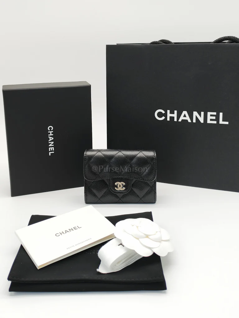 Chanel Classic Flap Card Holder Double Compartment in Black Quilted Caviar Leather and Silver Hardware (Microchip) - Image 17