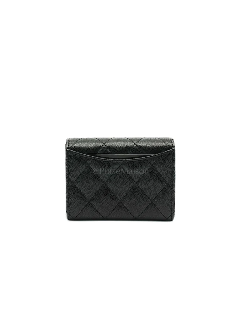 Chanel Classic Flap Card Holder Double Compartment in Black Quilted Caviar Leather and Silver Hardware (Microchip) - Image 4