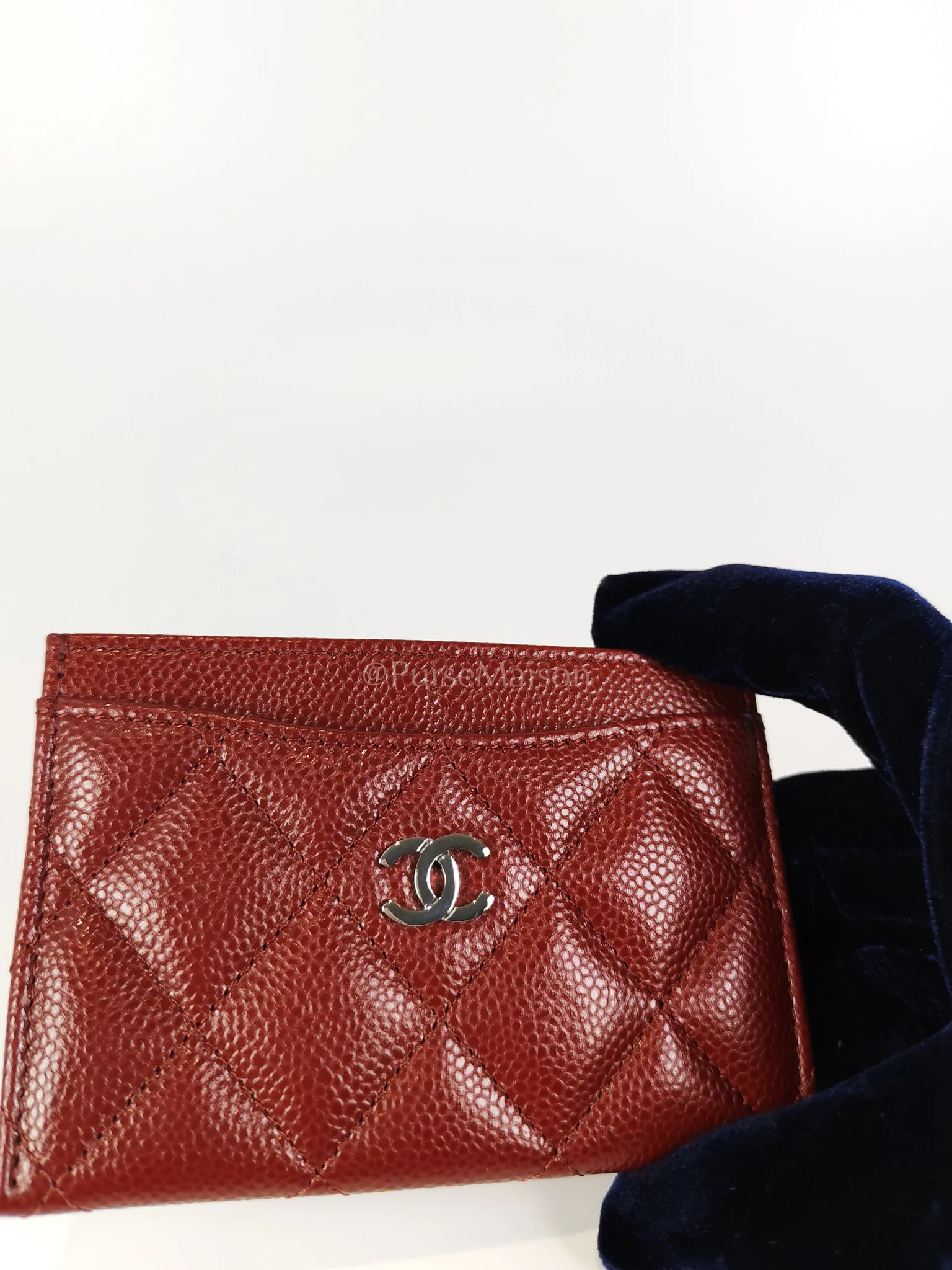 Chanel Classic Flat Card Holder in Burgundy Caviar Leather Silver Hardware (Series 30) - Image 12