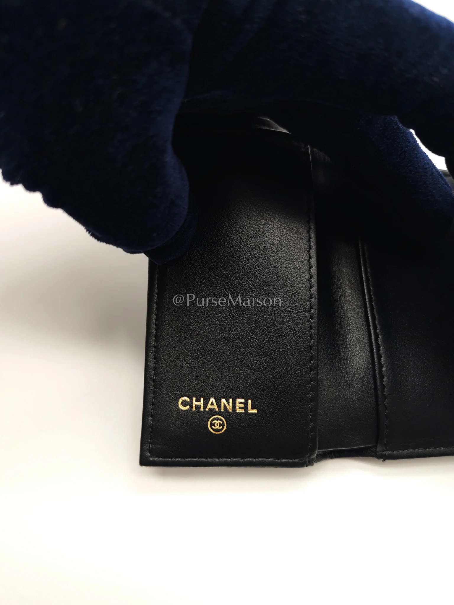 Chanel Tri-Fold Flap Wallet in Black Quilted Caviar Leather and Crystal Enamel CC Logo Microchip - Image 21