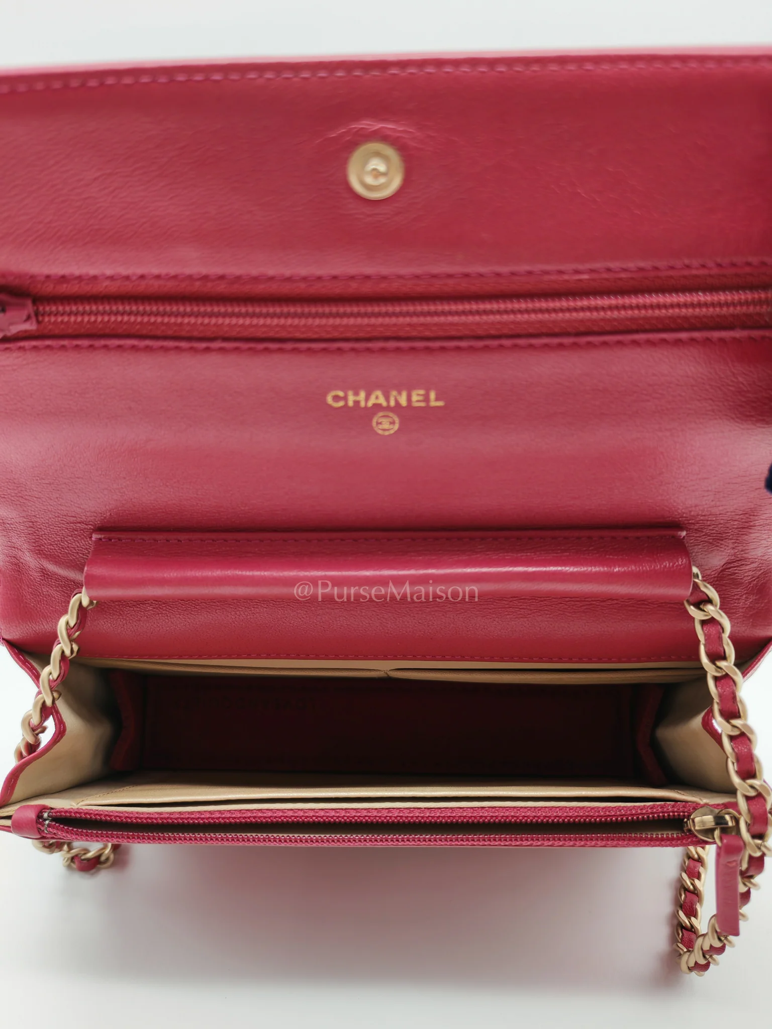 Chanel Wallet On Chain (WOC) Camellia Flap Fuchsia Calfskin and Aged Gold Hardware Series 16 - Image 23