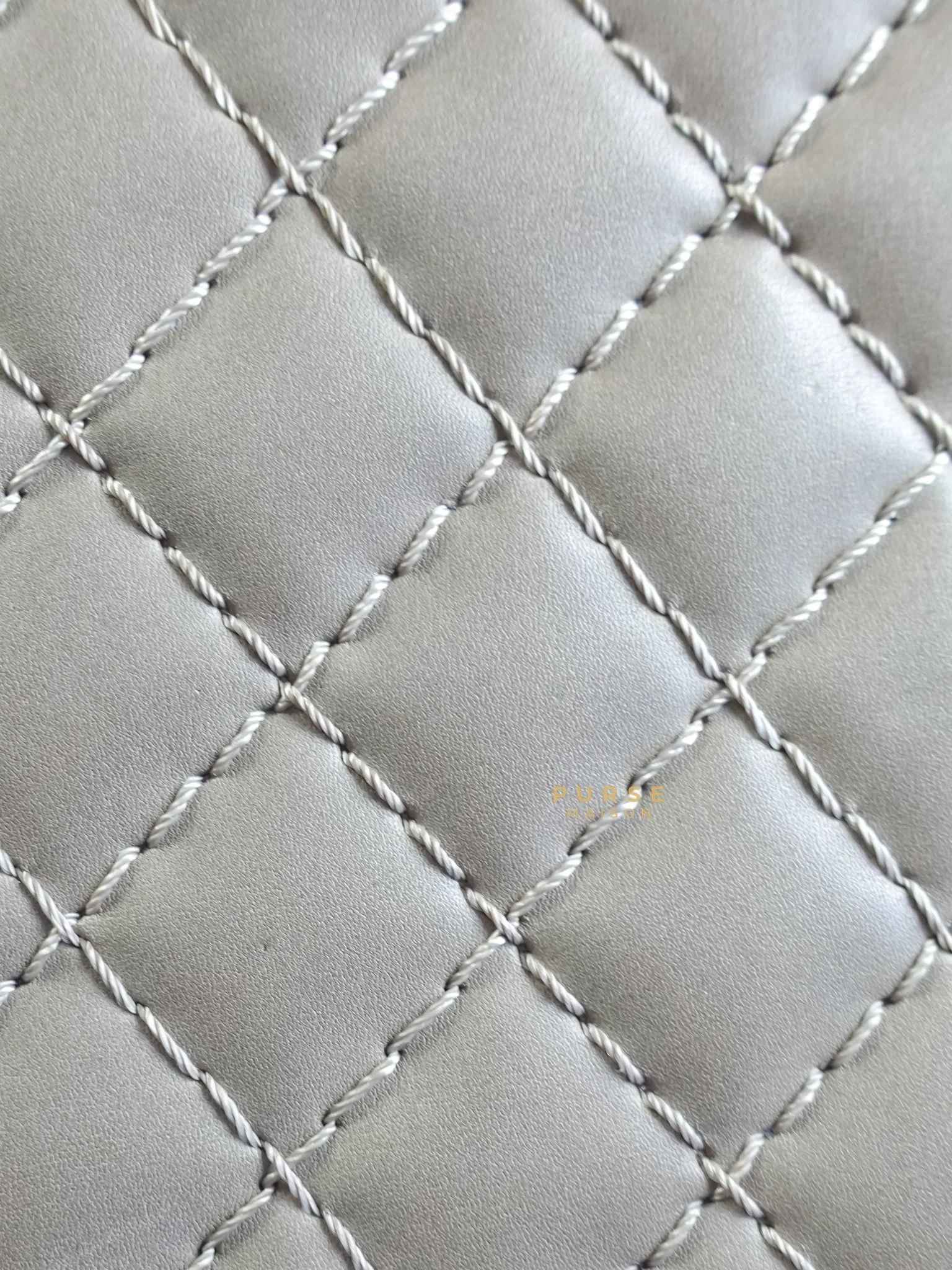 Chanel Le Boy Taupe Large Calfskin Leather and Ruthenium Hardware (Series 18) - Image 31