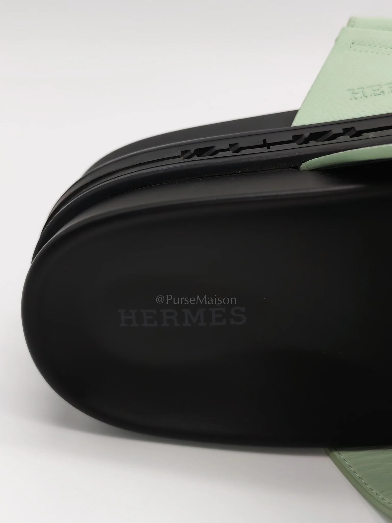Hermes Chypre in Vert Jade Green Epsom Leather Size 37 EU (24cm) - Image 10