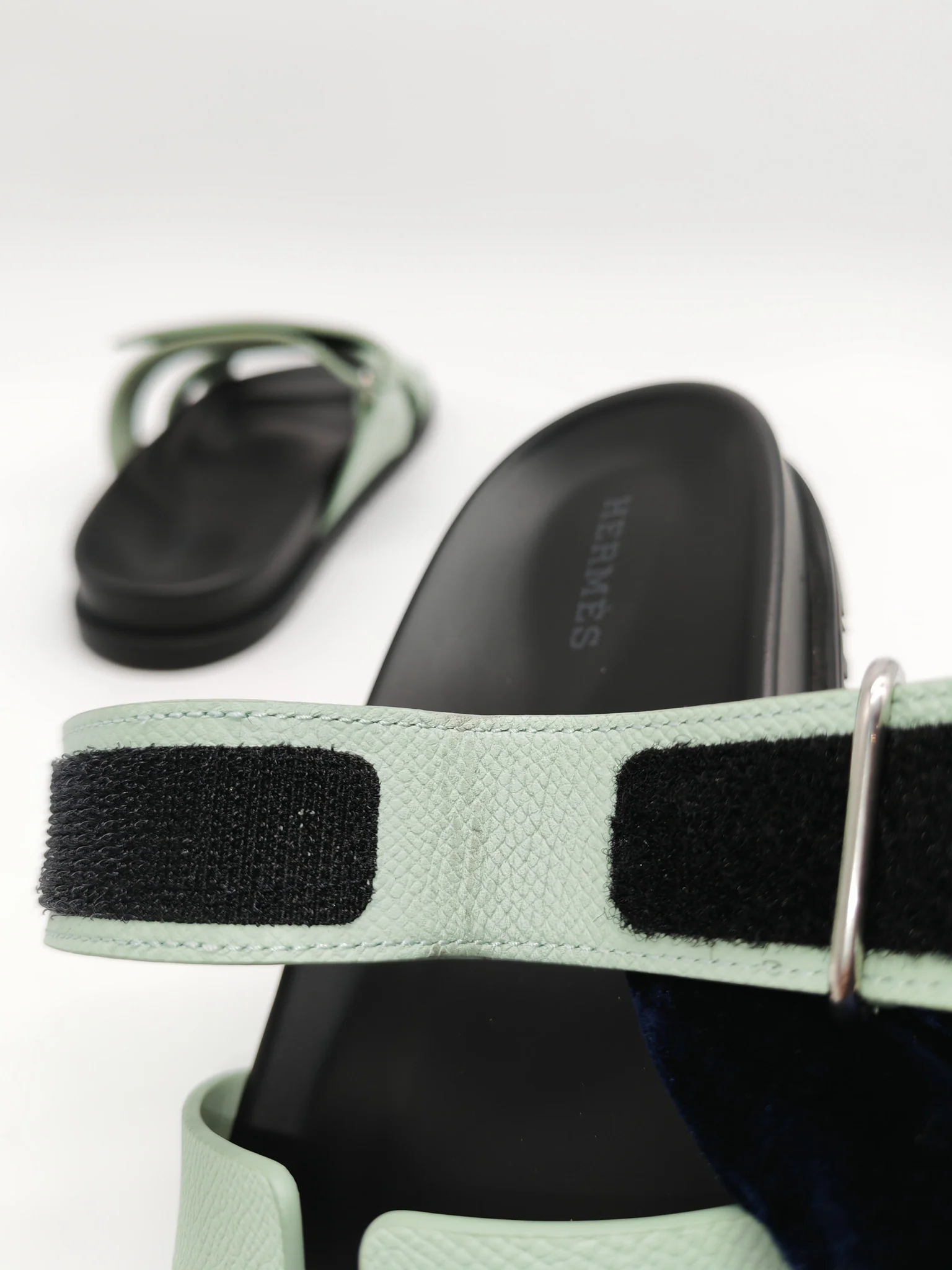 Hermes Chypre in Vert Jade Green Epsom Leather Size 37 EU (24cm) - Image 15