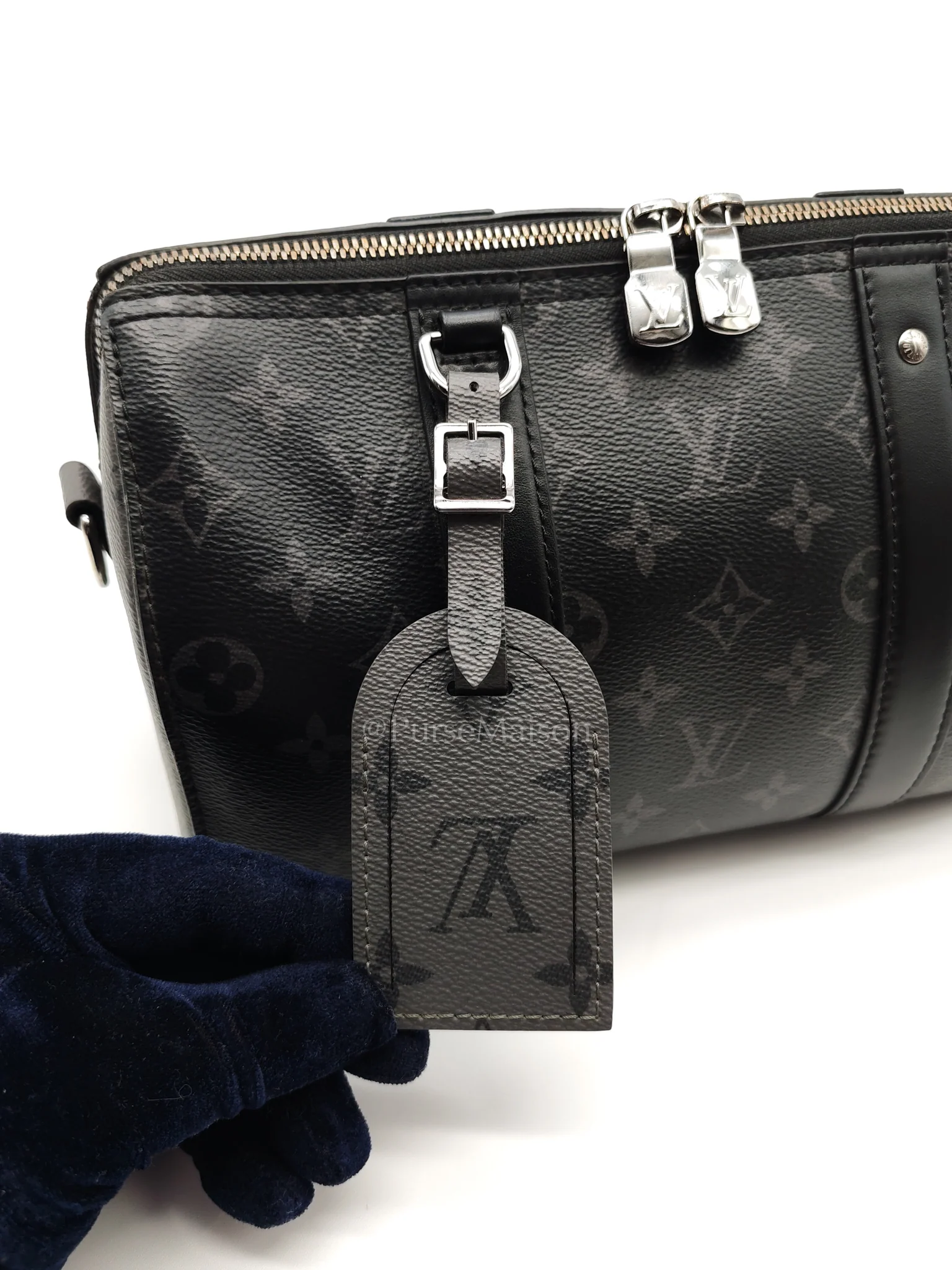 Louis Vuitton City Keepall Shoulder Bag in Monogram Eclipse Canvas (Microchip) - Image 24
