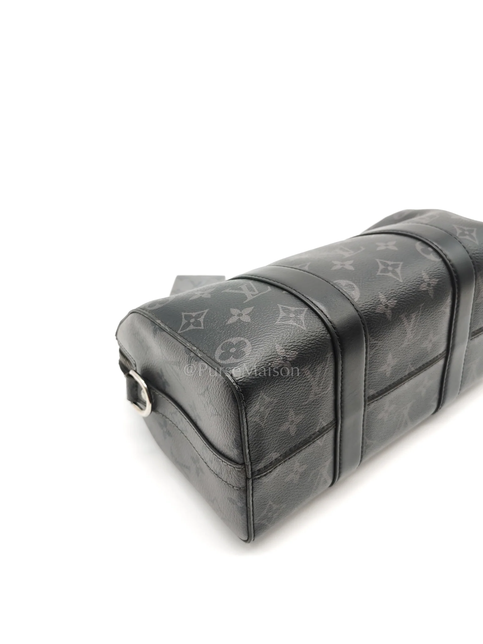 Louis Vuitton City Keepall Shoulder Bag in Monogram Eclipse Canvas (Microchip) - Image 8