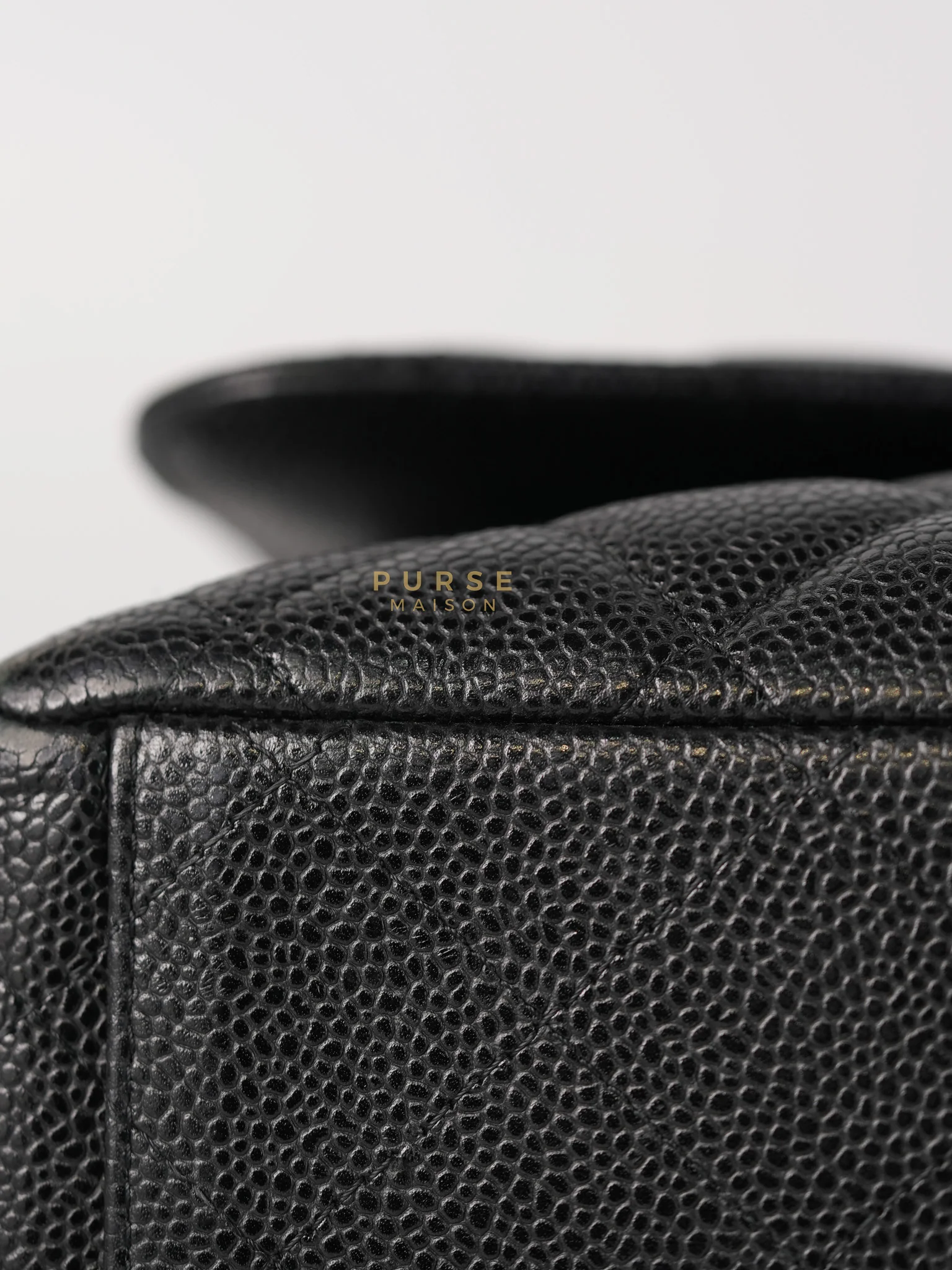 Chanel Classic Double Flap Maxi in Black Caviar Leather & Gold Hardware (Series 19) - Image 20
