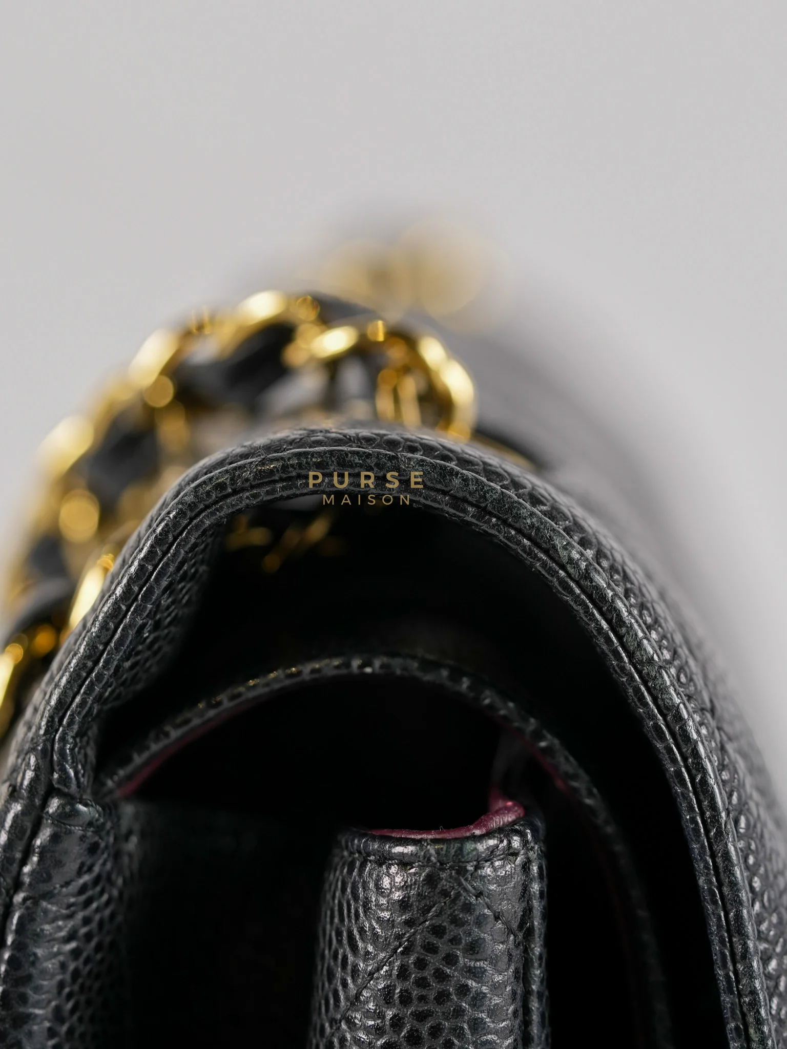 Chanel Classic Double Flap Maxi in Black Caviar Leather & Gold Hardware (Series 19) - Image 34