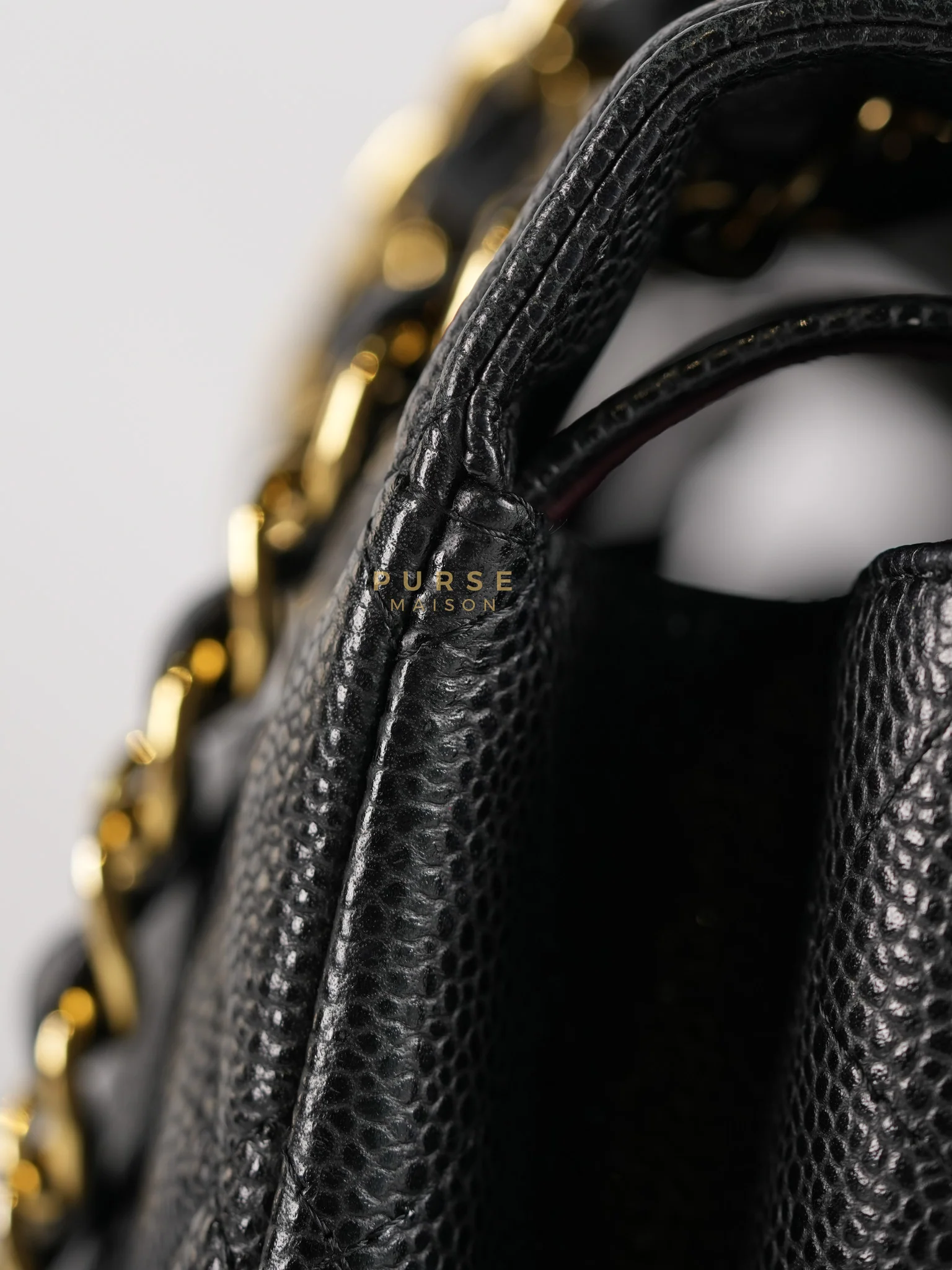 Chanel Classic Double Flap Maxi in Black Caviar Leather & Gold Hardware (Series 19) - Image 35
