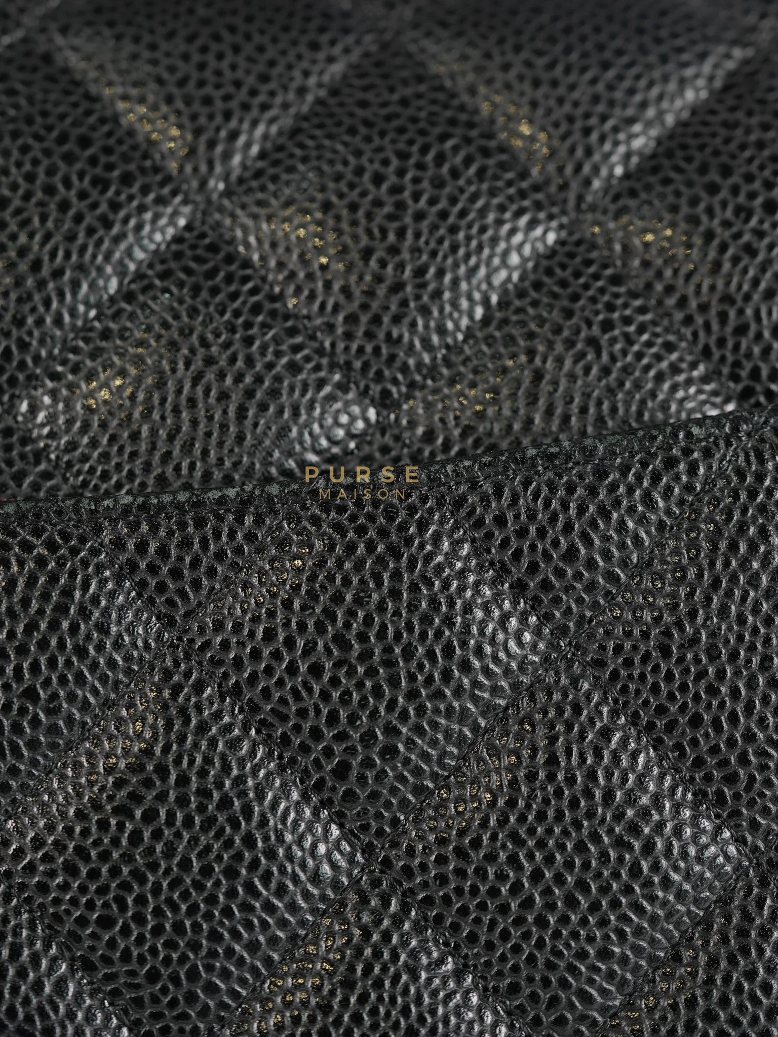 Chanel Classic Double Flap Maxi in Black Caviar Leather & Gold Hardware (Series 19) - Image 40