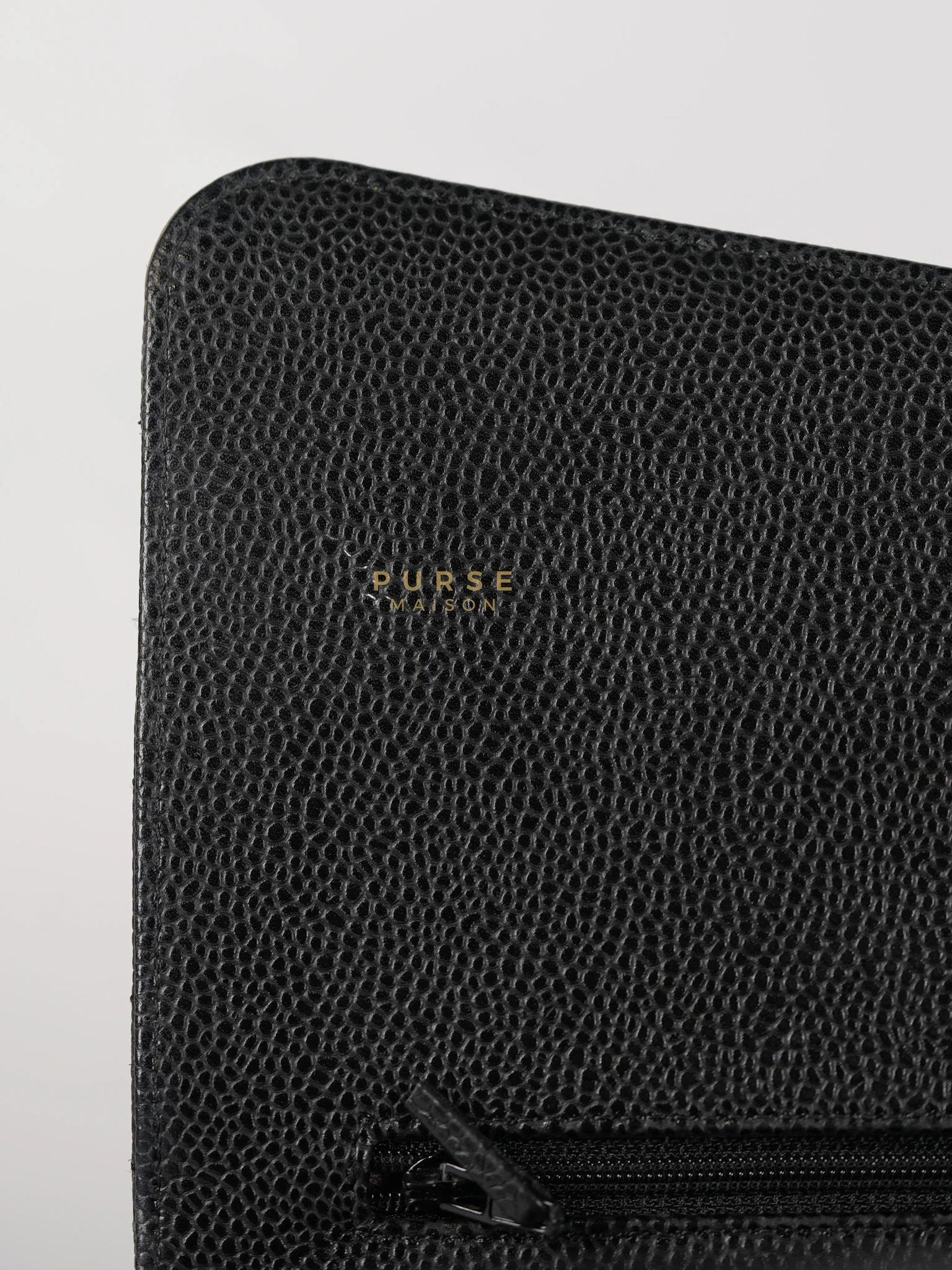 Chanel Classic Double Flap Maxi in Black Caviar Leather & Gold Hardware (Series 19) - Image 54
