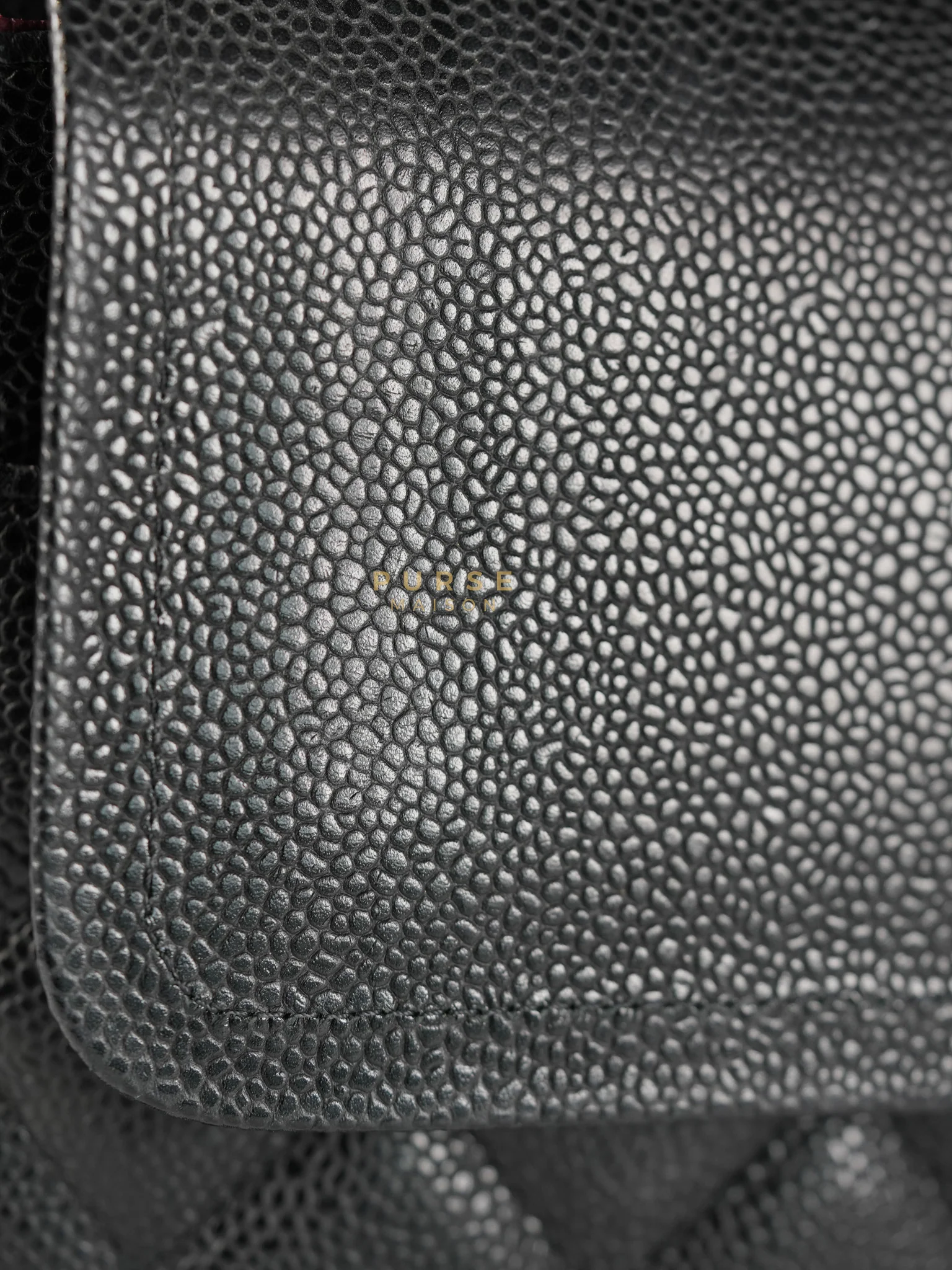 Chanel Classic Double Flap Maxi in Black Caviar Leather & Gold Hardware (Series 19) - Image 60