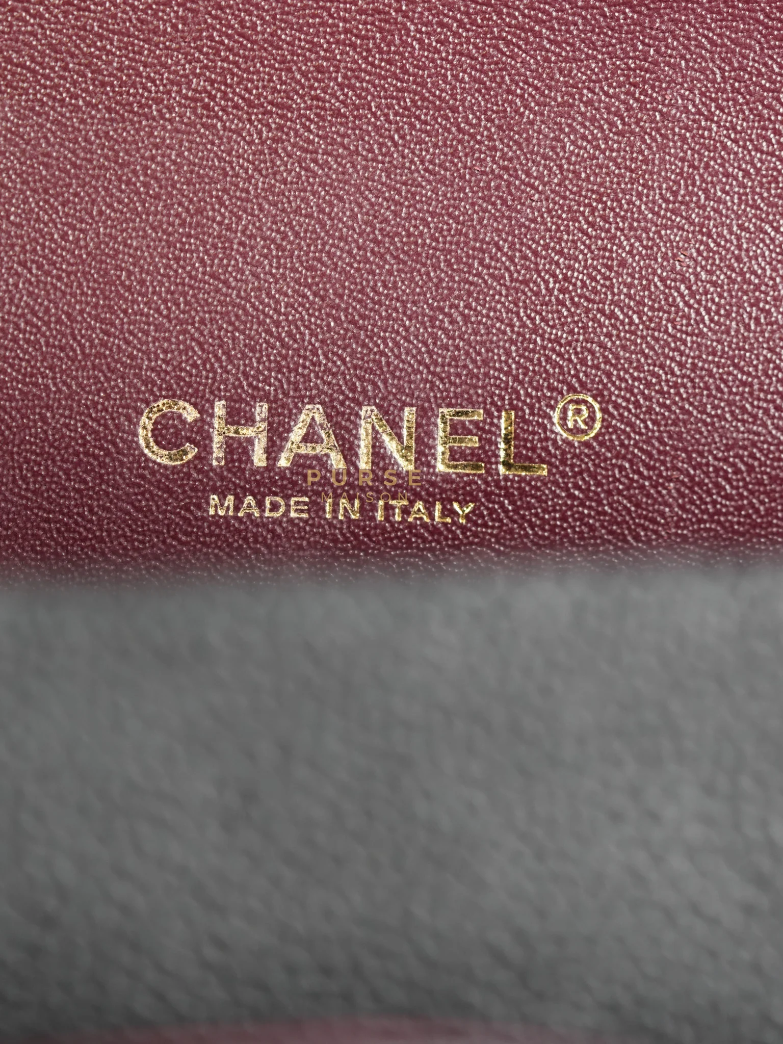 Chanel Classic Double Flap Maxi in Black Caviar Leather & Gold Hardware (Series 19) - Image 66