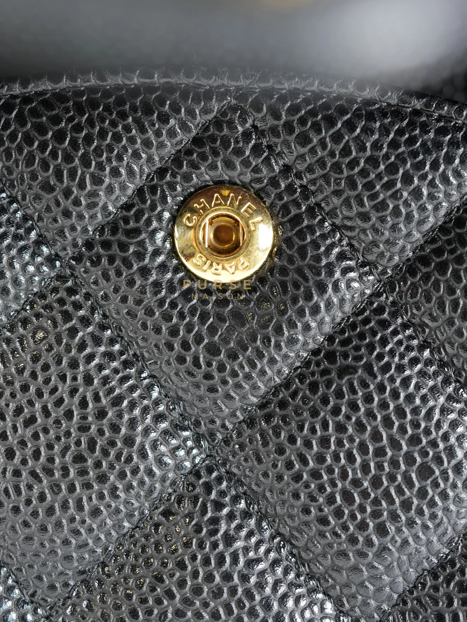 Chanel Classic Double Flap Maxi in Black Caviar Leather & Gold Hardware (Series 19) - Image 89