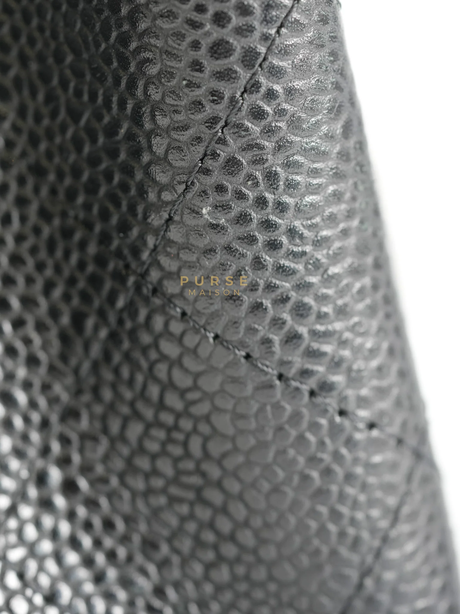 Chanel Classic Double Flap Maxi in Black Caviar Leather & Gold Hardware (Series 19) - Image 94