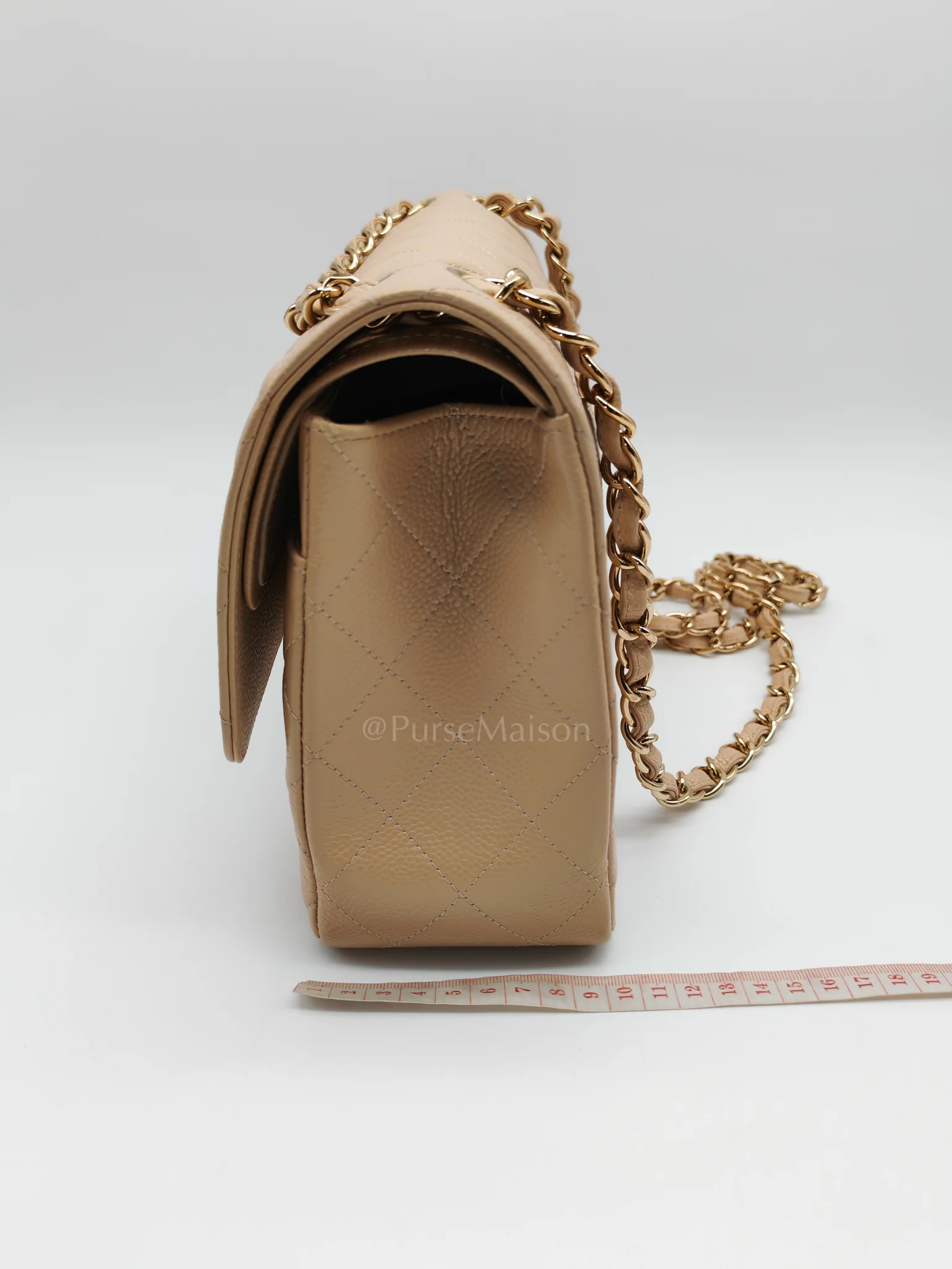 Chanel Classic Double Flap Jumbo Beige Caviar Leather on Gold Hardware (Series 19) - Image 32