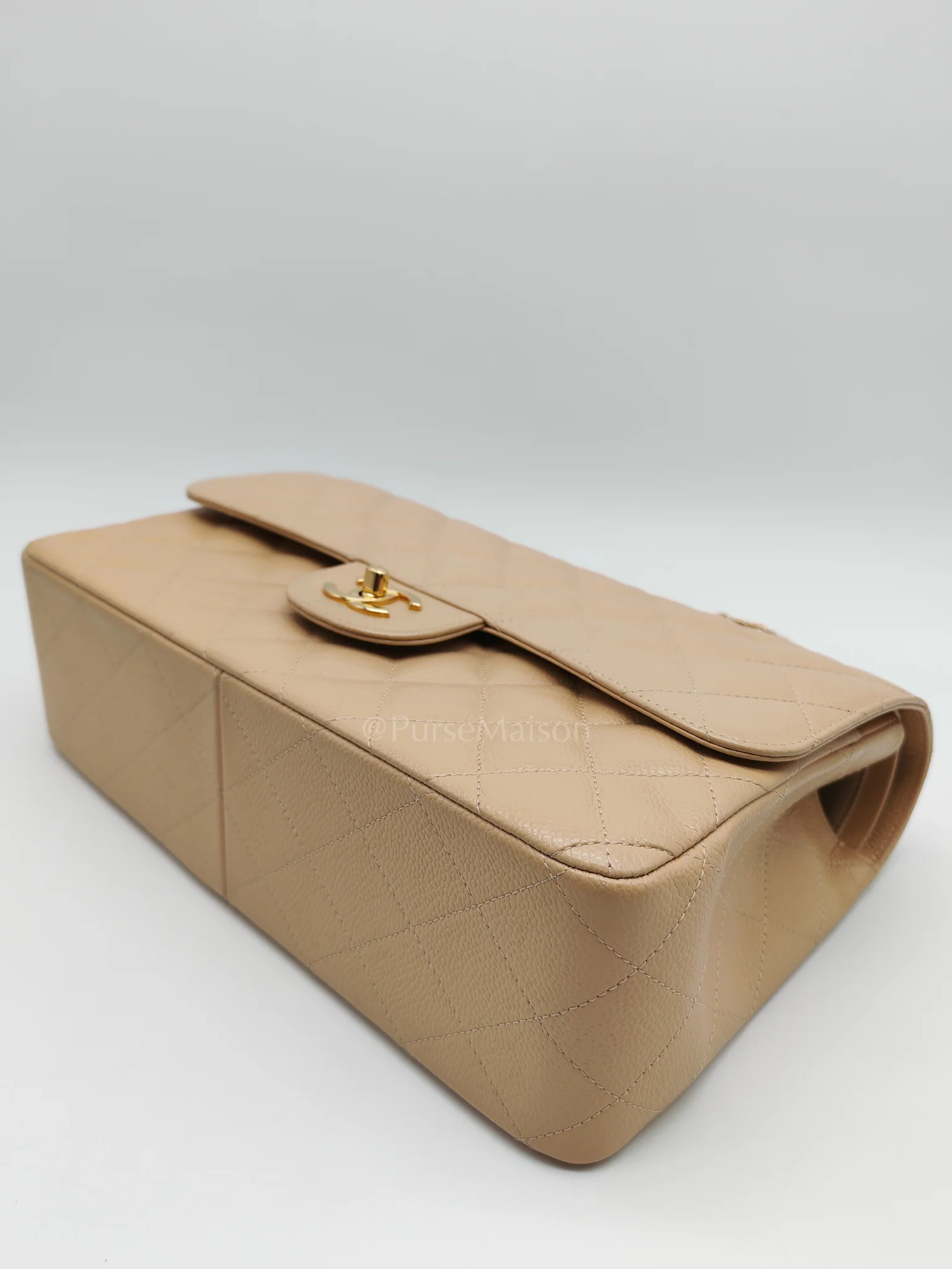 Chanel Classic Double Flap Jumbo Beige Caviar Leather on Gold Hardware (Series 19) - Image 9