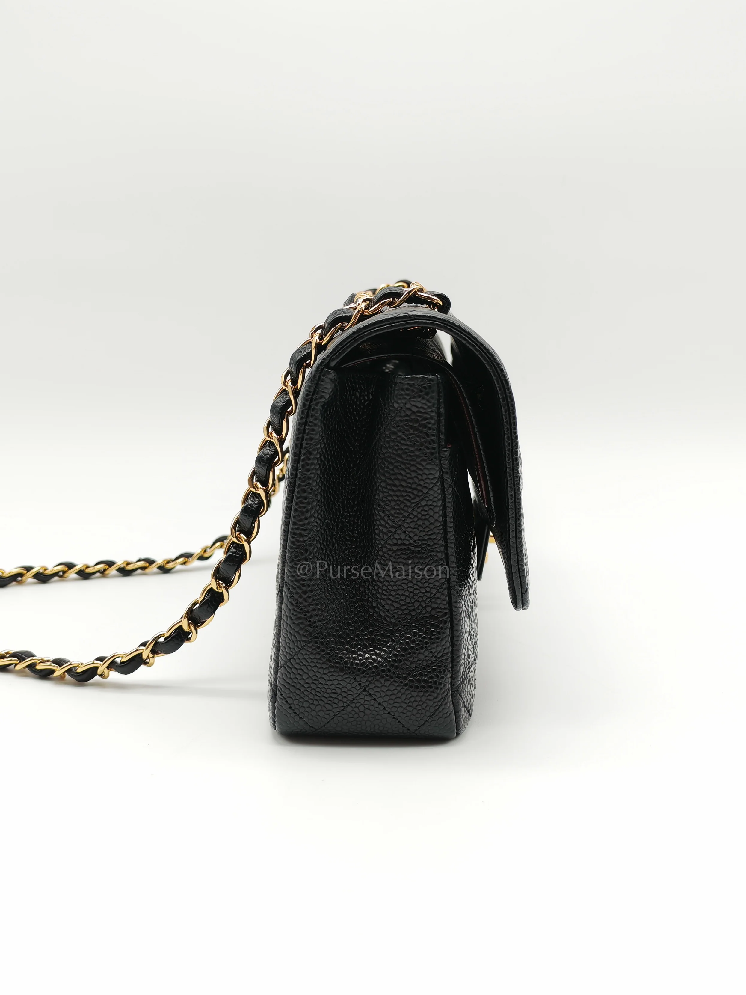Chanel Classic Double Flap Medium Black Caviar Leather in Gold Hardware (Series 30) - Image 5