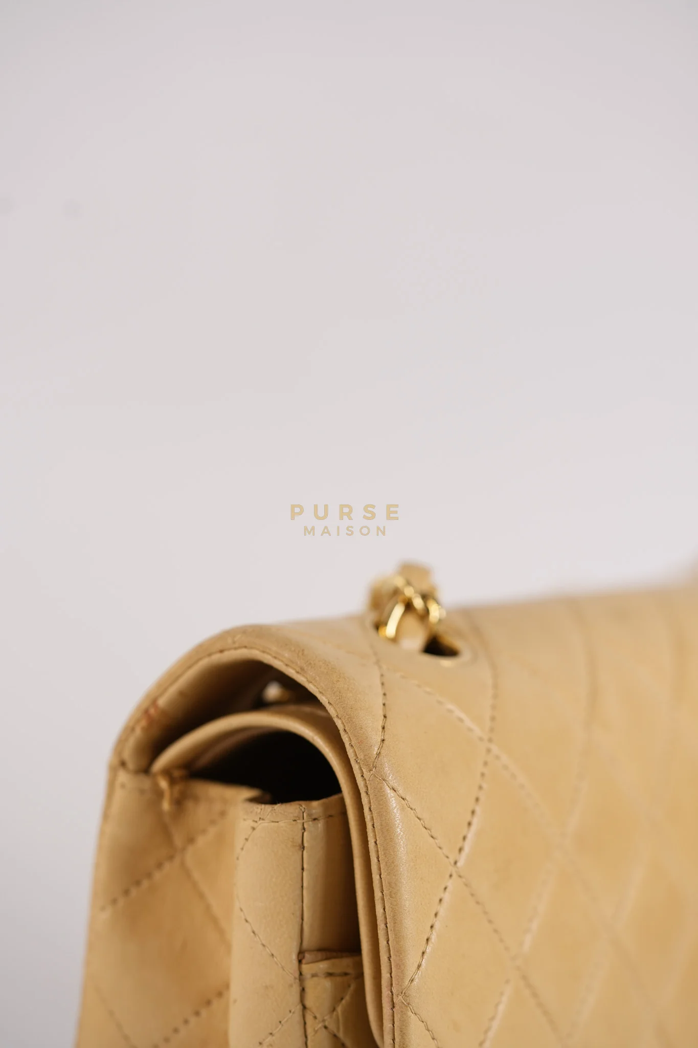 Chanel Classic Double Flap in Medium Vintage Lambskin Leather 24k Gold Hardware Series 7 - Image 28