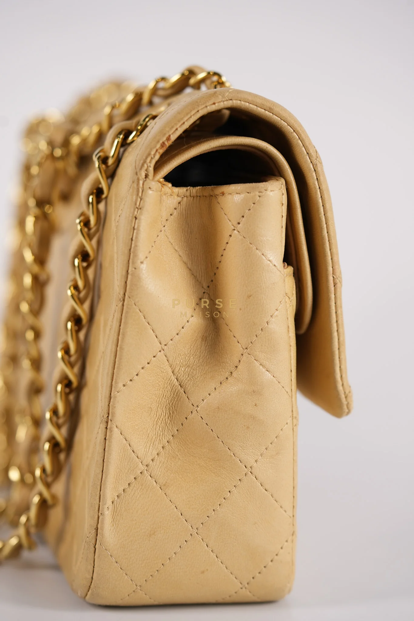 Chanel Classic Double Flap in Medium Vintage Lambskin Leather 24k Gold Hardware Series 7 - Image 34