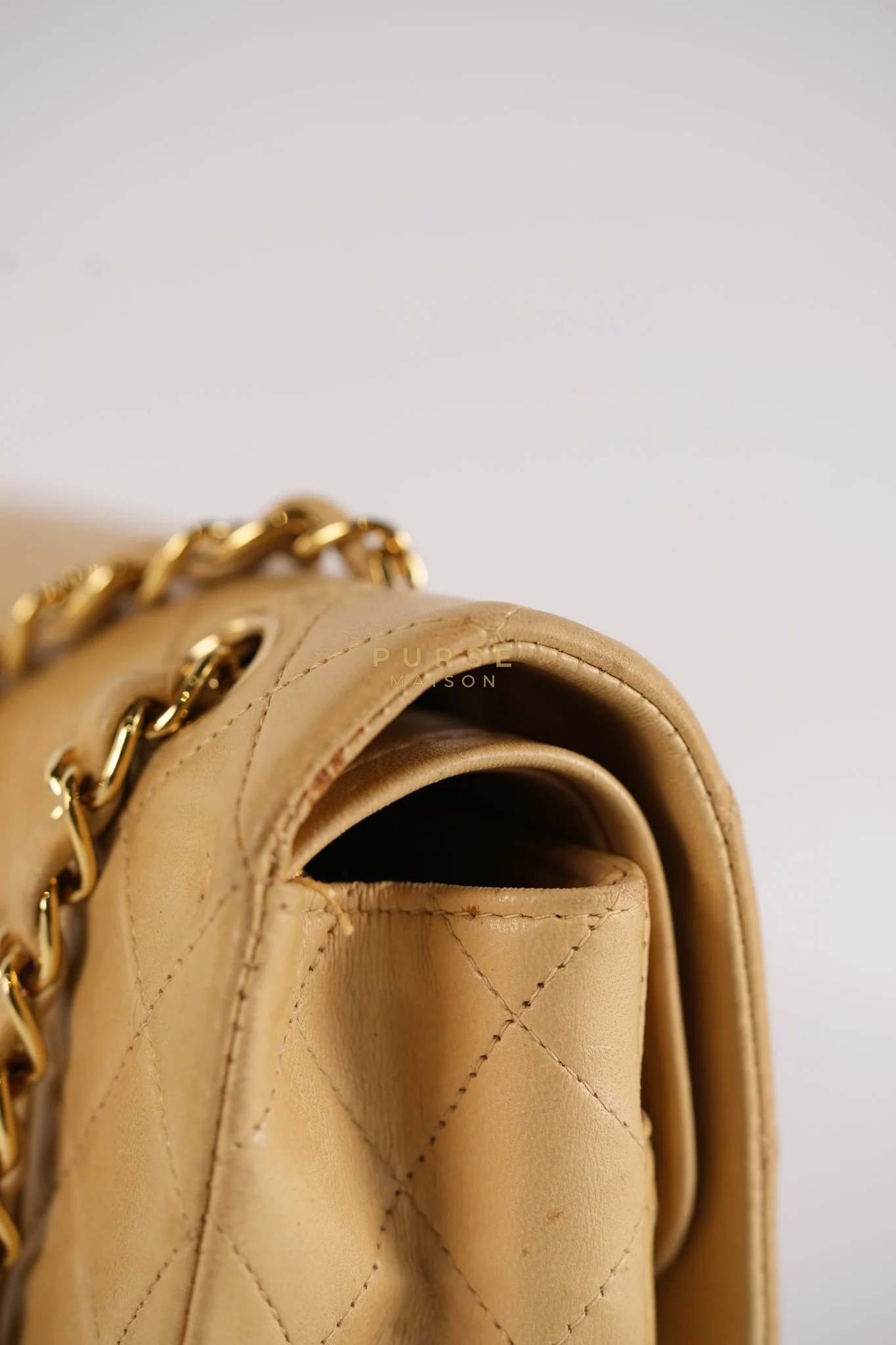 Chanel Classic Double Flap in Medium Vintage Lambskin Leather 24k Gold Hardware Series 7 - Image 35