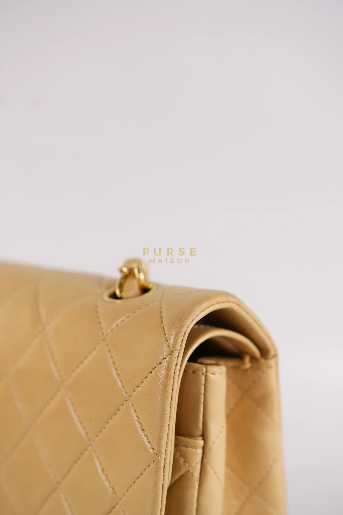 Chanel Classic Double Flap in Medium Vintage Lambskin Leather 24k Gold Hardware Series 7 - Image 37