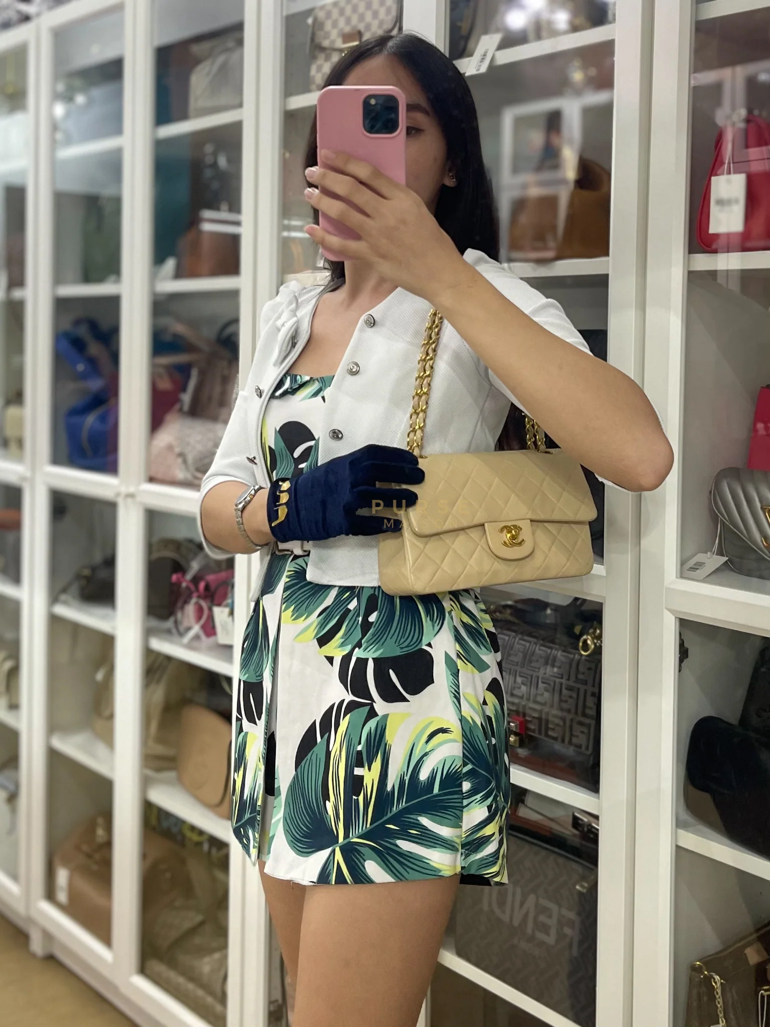 Chanel Classic Double Flap Small in Beige Lambskin Leather & Gold Hardware Series 1 - Image 35