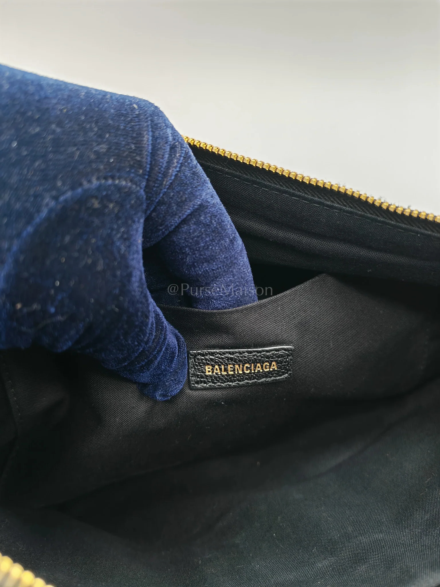 Balenciaga Classic Metallic Edge Clutch in Black Calfskin Leather - Image 16